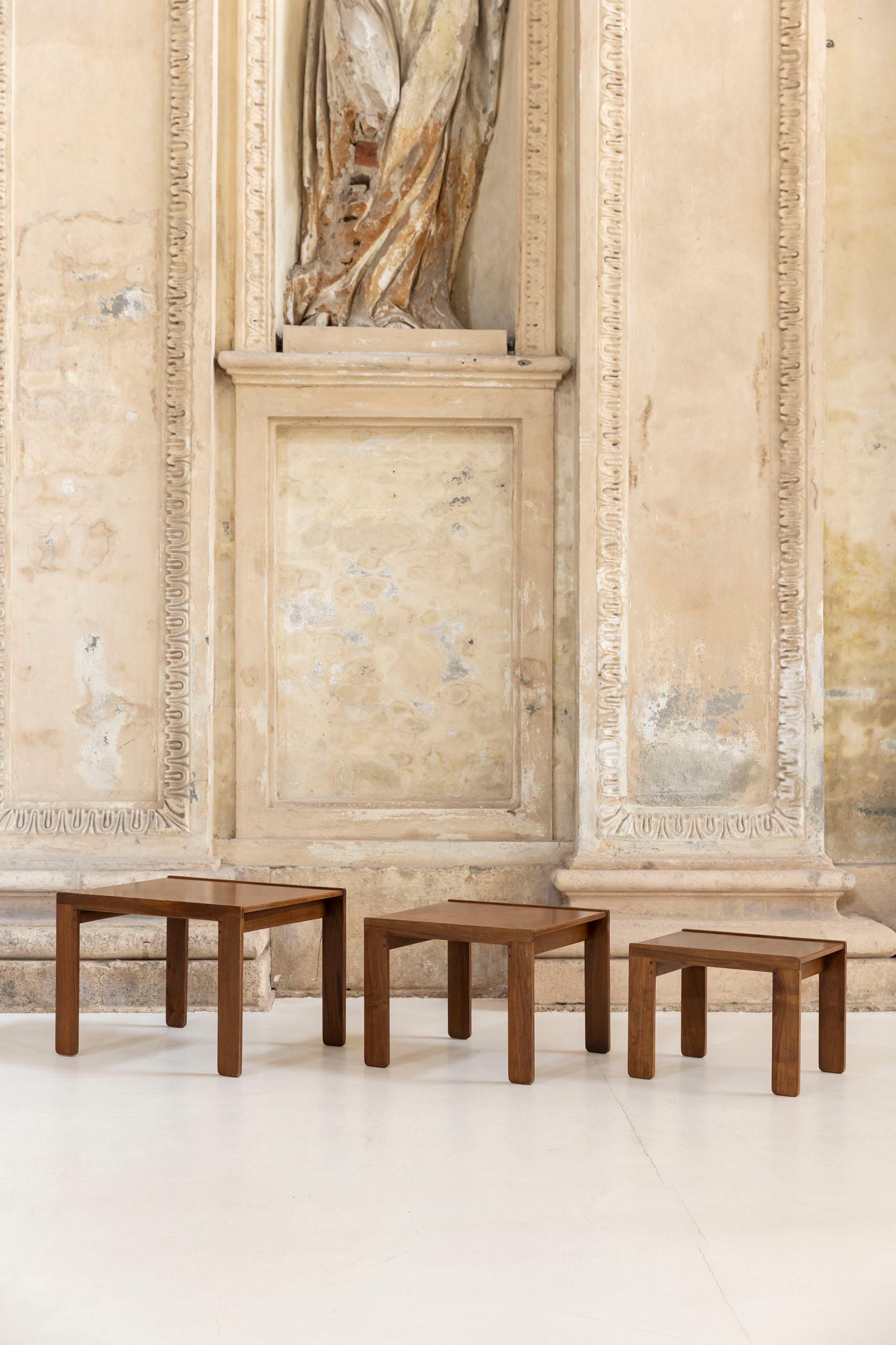 Midcentury coffee tables mod. 777 by  Afra e Tobia Scarpa For Sale 3
