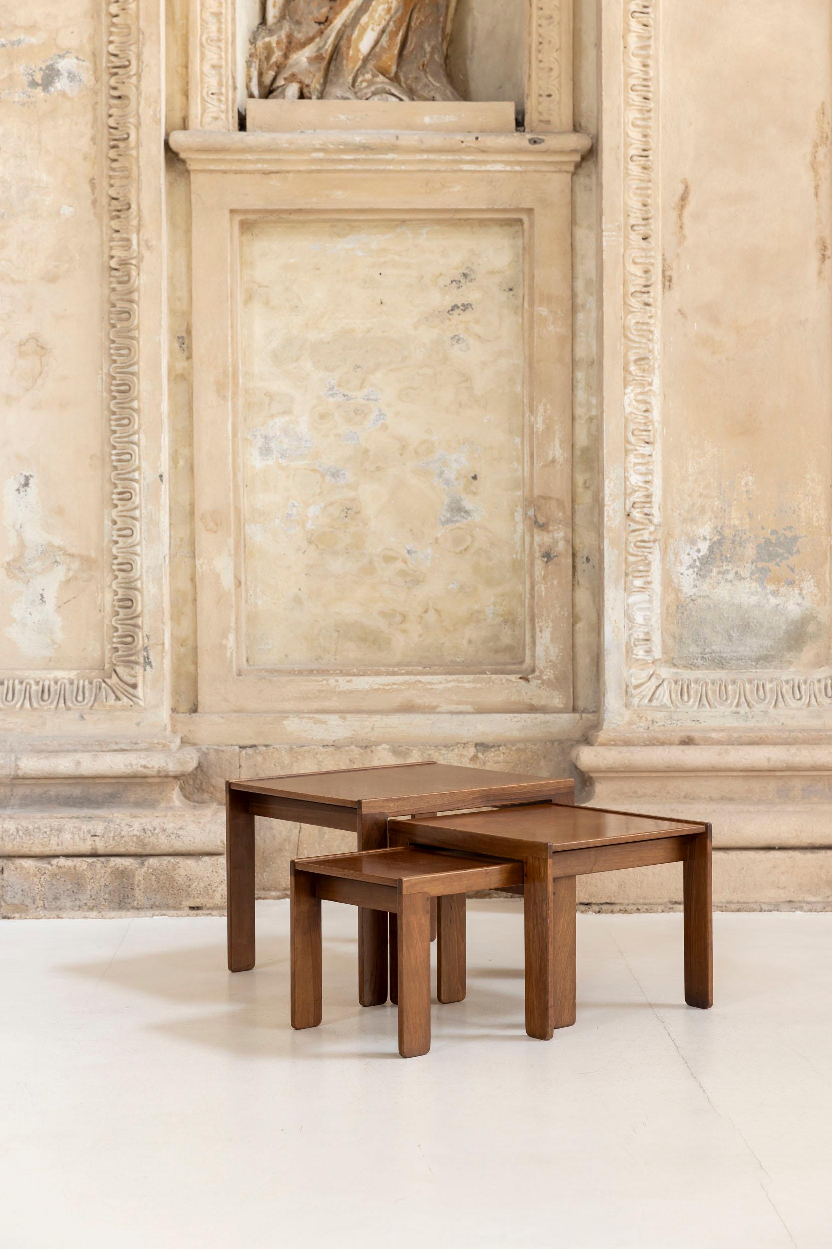 Mid-20th Century Midcentury coffee tables mod. 777 by  Afra e Tobia Scarpa For Sale