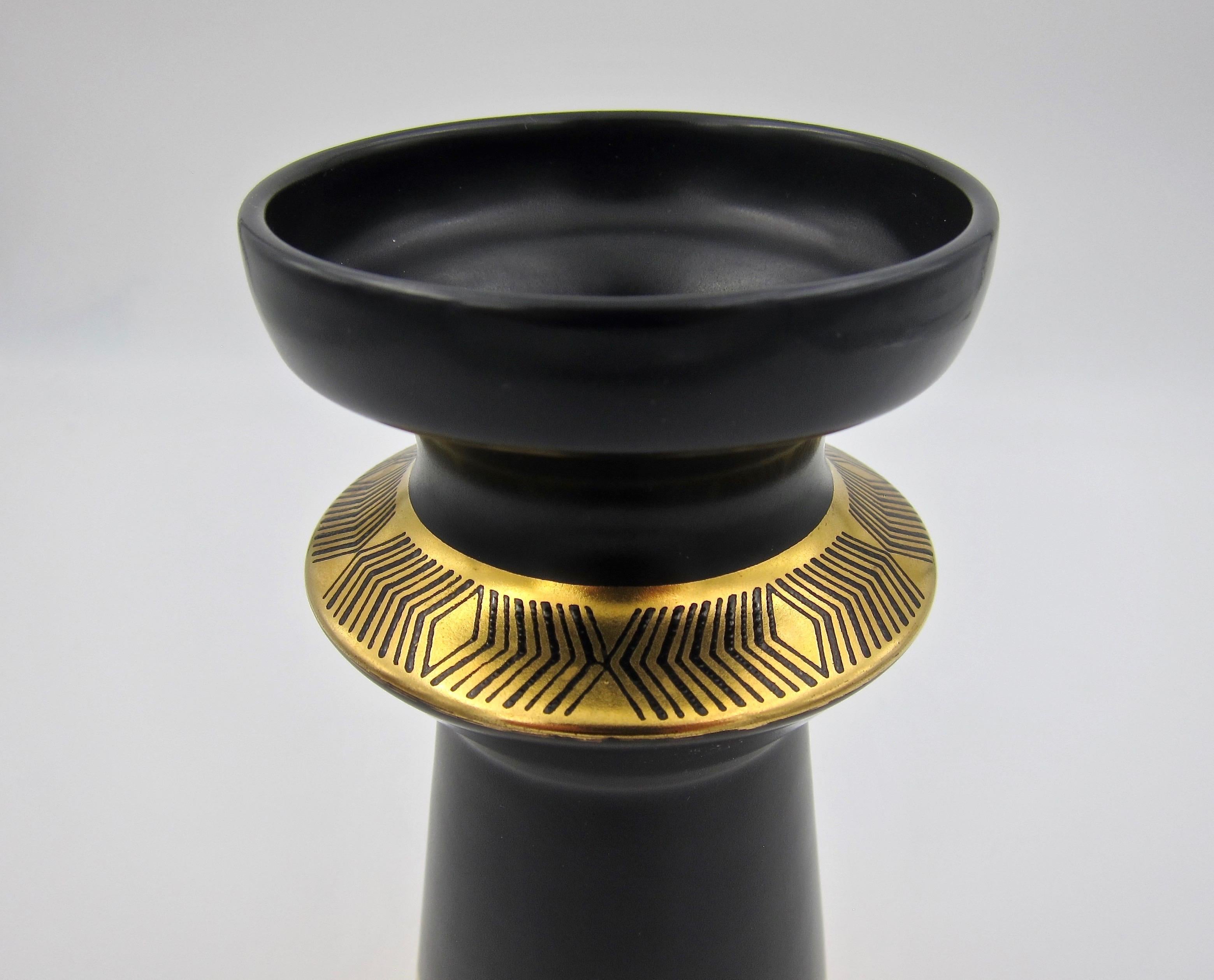 20th Century English Black and Gold Memphis Vase by Colin Melbourne for Crown Devon
