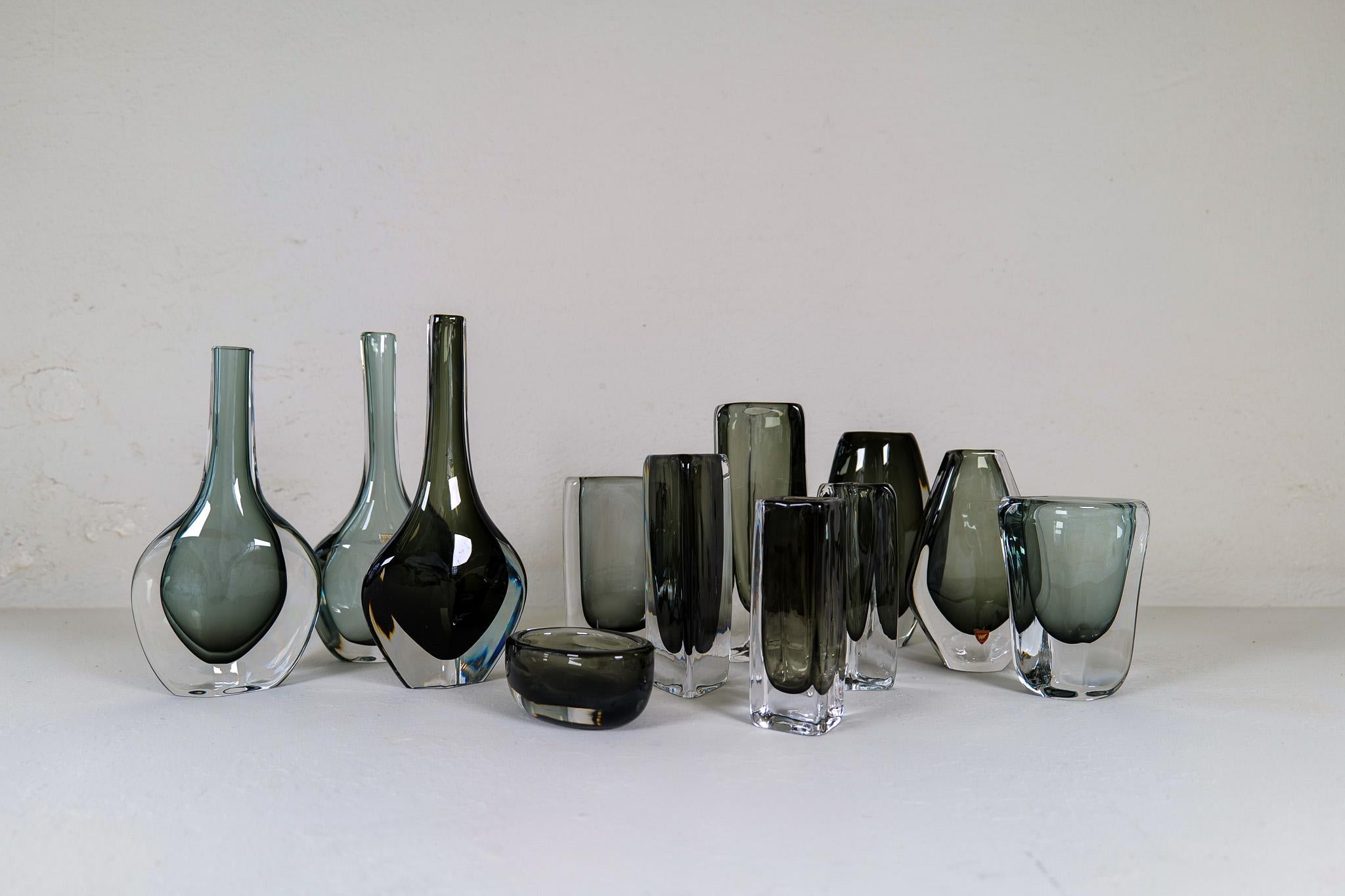 Mid-Century Modern Midcentury Collection of 12 Pieces Art Glass Nils Landberg Orrefors Sweden 1950s For Sale