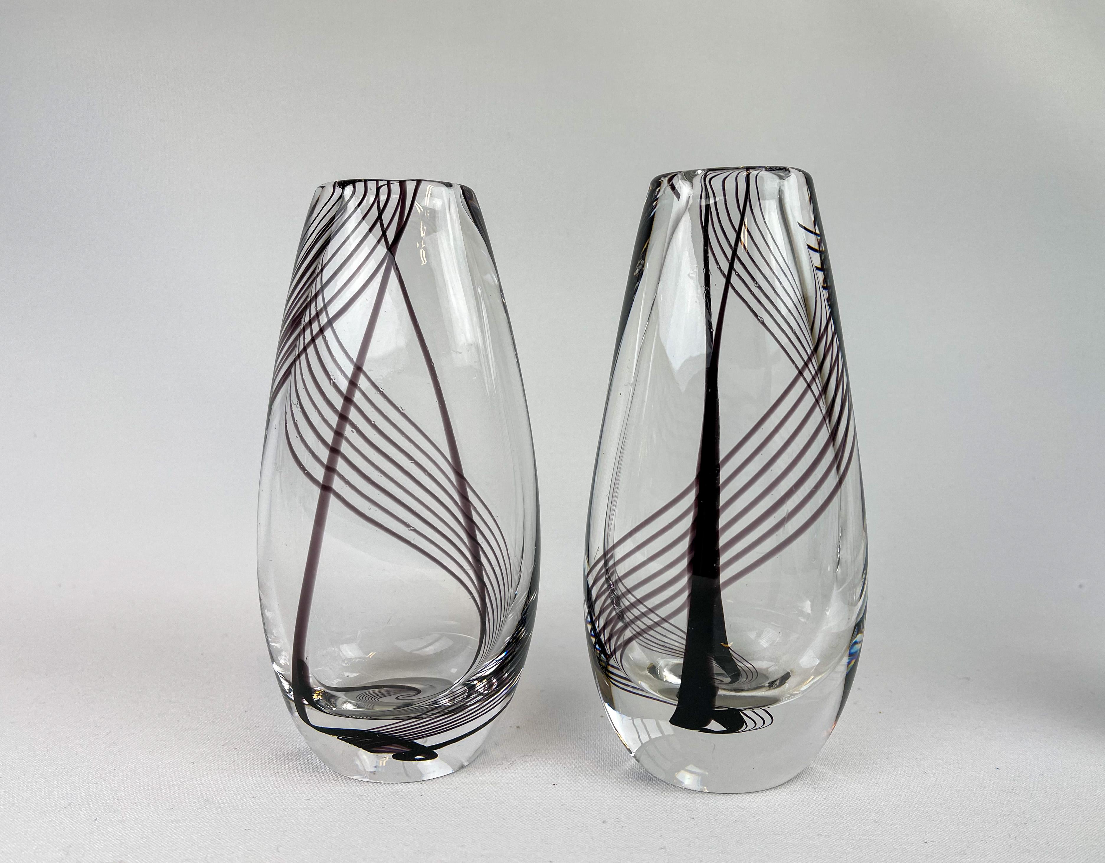 Midcentury Collection of Art Glass Vases by Vicke Lindstrand for Kosta Sweden For Sale 3