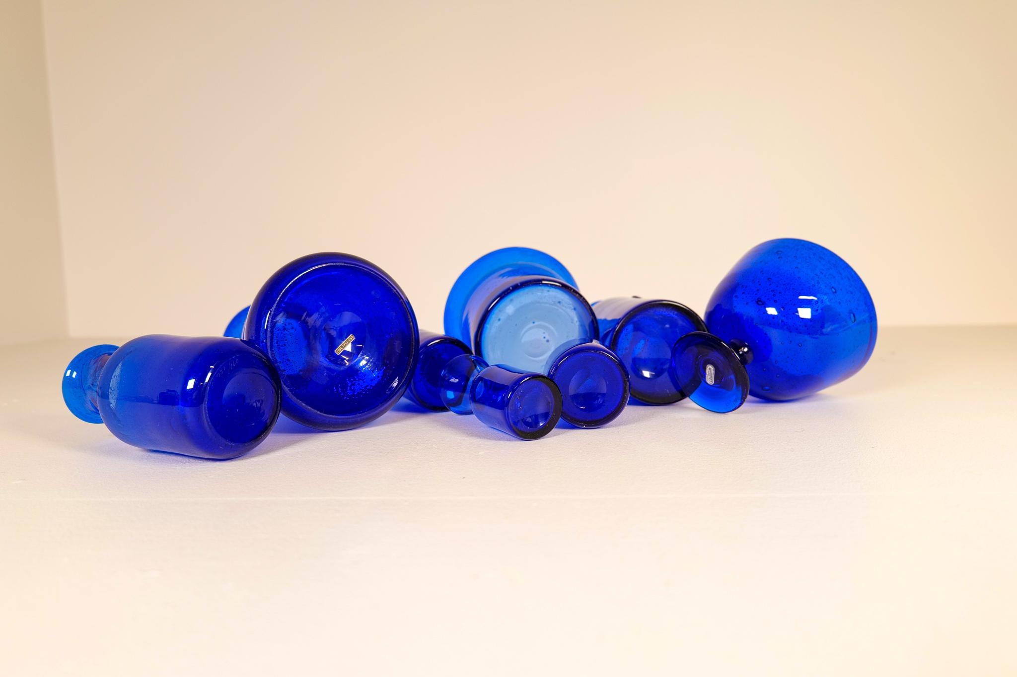 Midcentury Collection of Eight Blue Vases by Erik Hoglund, Sweden, 1960s For Sale 6