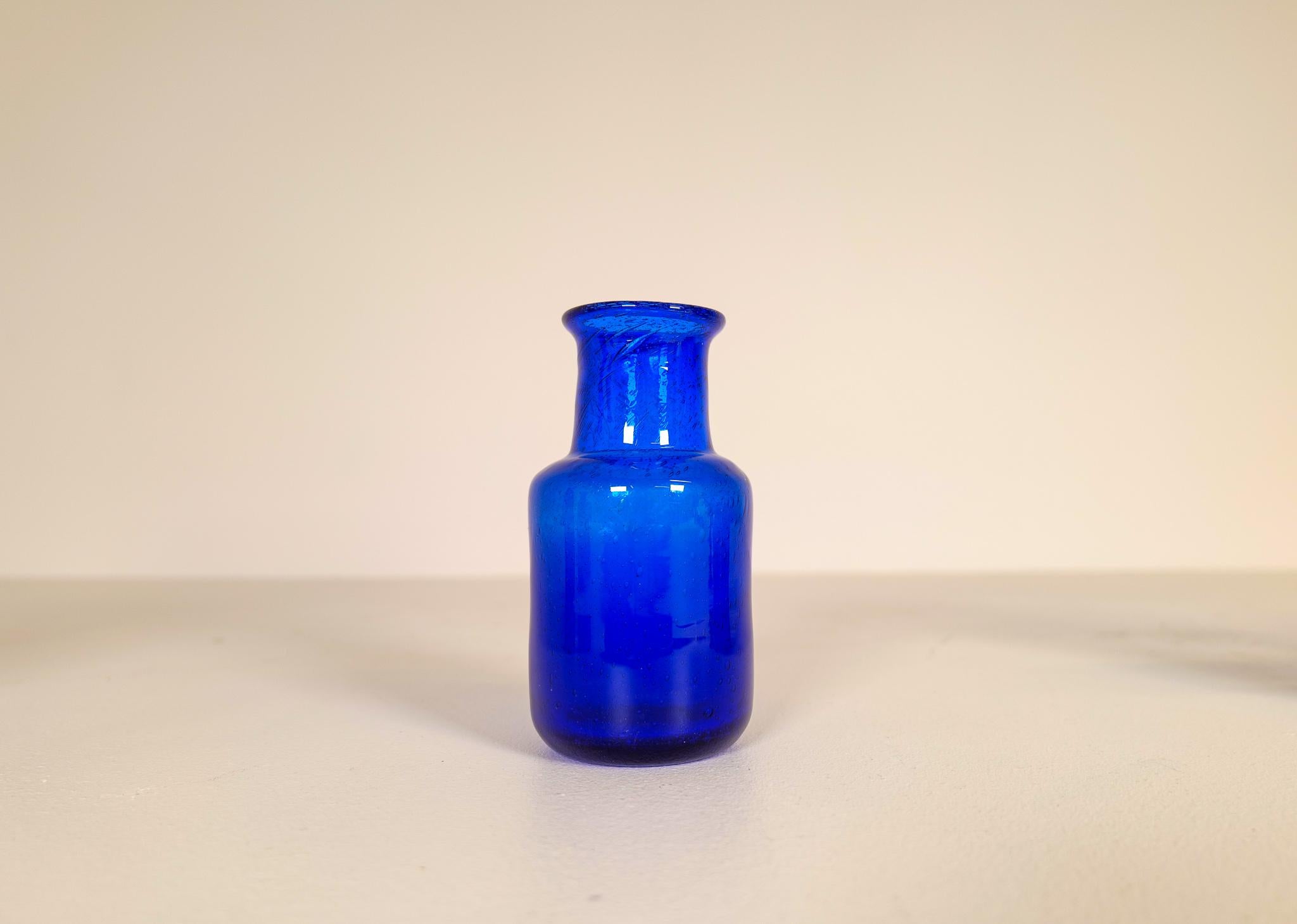 Midcentury Collection of Eight Blue Vases by Erik Hoglund, Sweden, 1960s For Sale 1