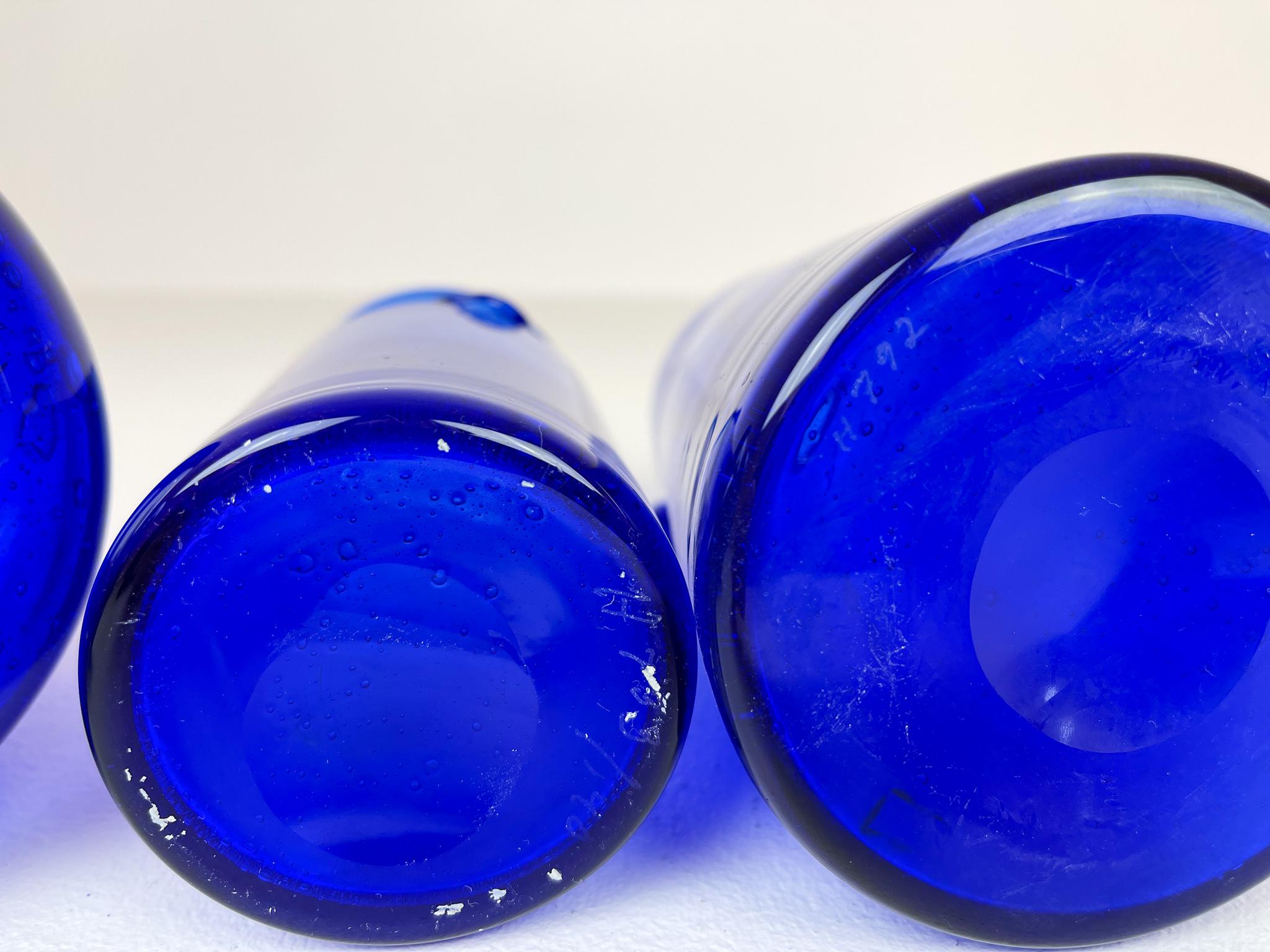 Midcentury Collection of Five Blue Vases by Erik Hoglund, Sweden, 1960s For Sale 11