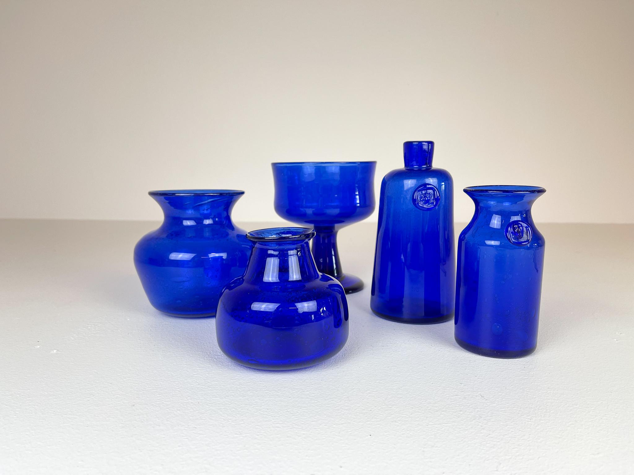 Scandinavian Modern Midcentury Collection of Five Blue Vases by Erik Hoglund, Sweden, 1960s For Sale