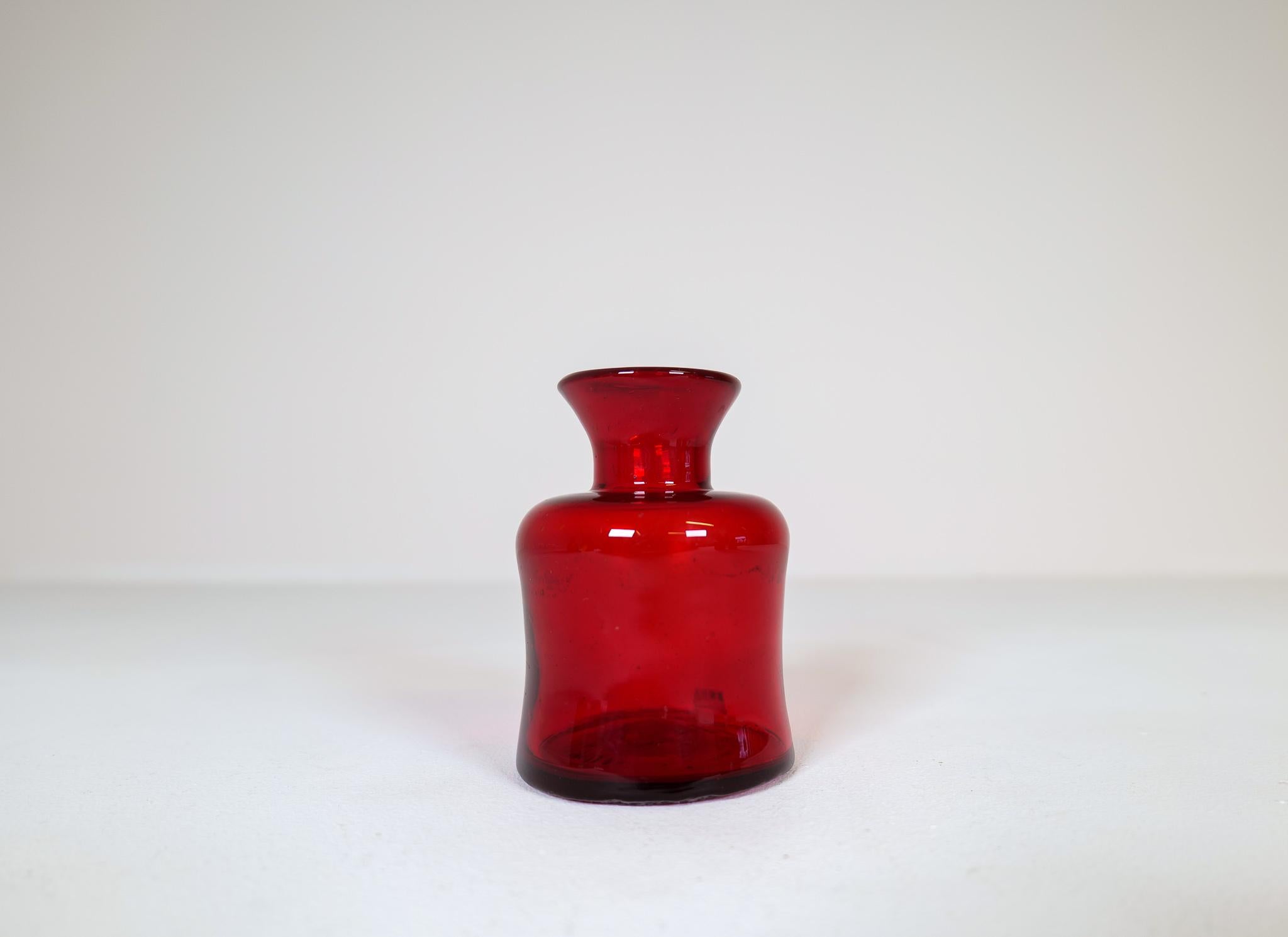 Art Glass Mid-Century Collection of Five Rare Red Vases by Erik Hoglund, Sweden, 1960s For Sale