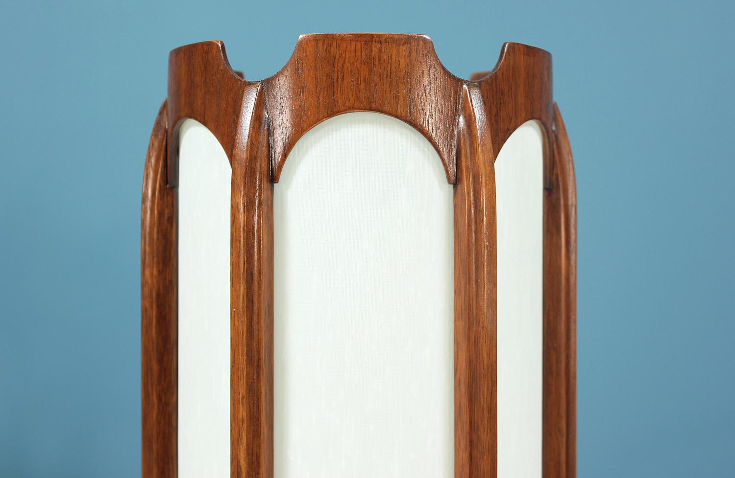 Midcentury Column-Style Walnut Floor Lamp by Modeline In Excellent Condition In Los Angeles, CA