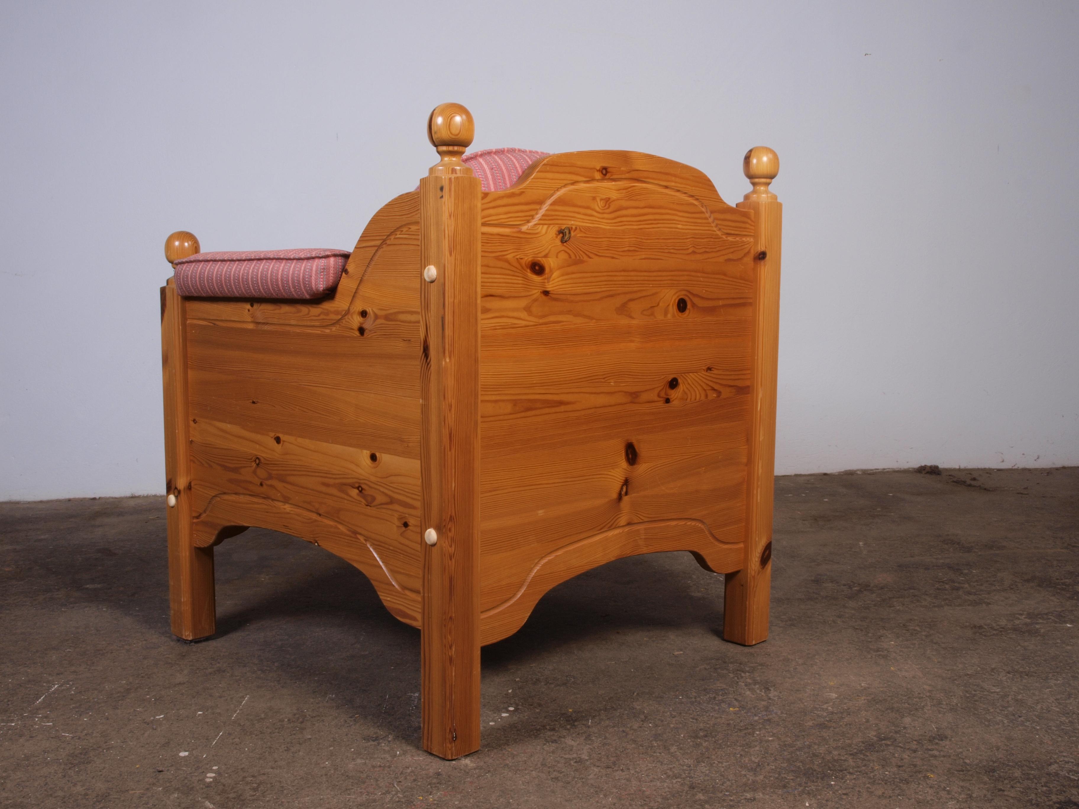 Midcentury Comfort Vintage Danish Pine Lounge Chair For Sale 2