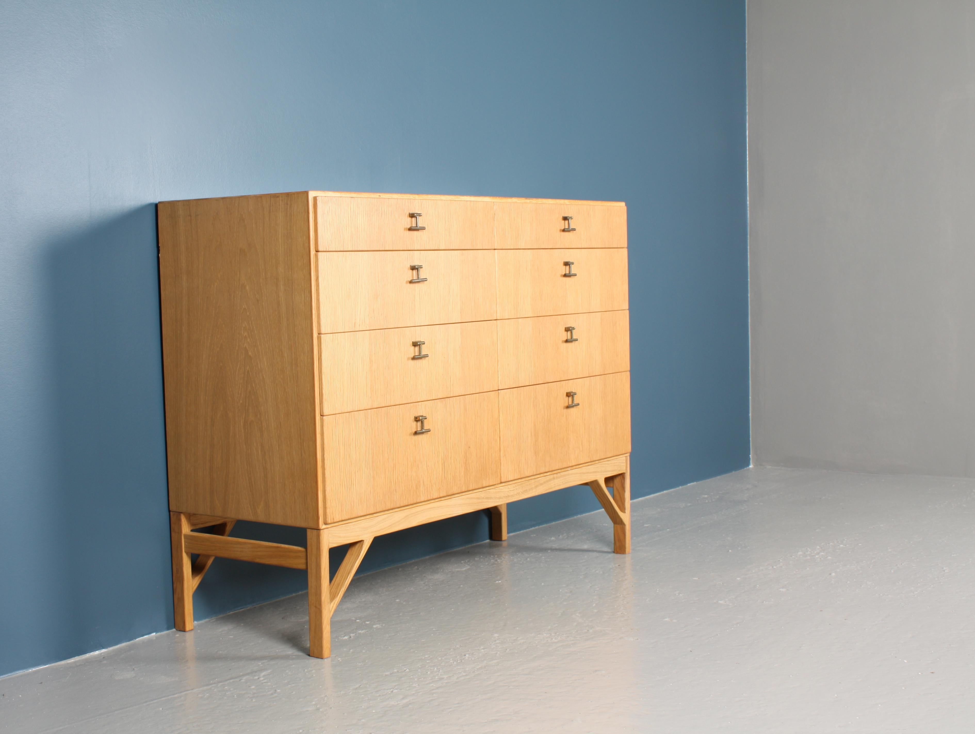 Midcentury Commode in Oak by Børge Mogensen, Danish Modern, 1950s 6