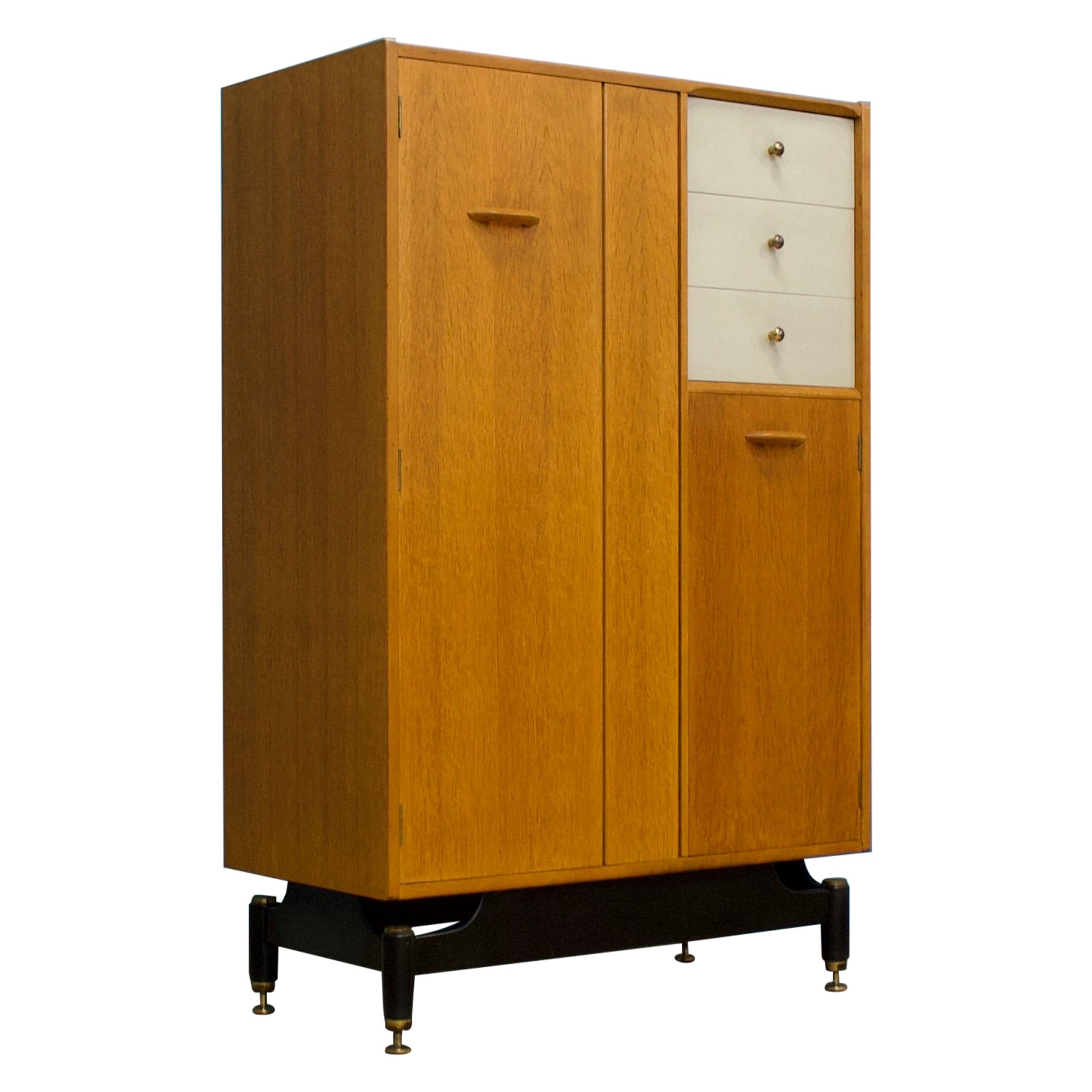 Armoire compacte en Oak Oak du milieu du siècle de G-Plan, années 1960 en vente