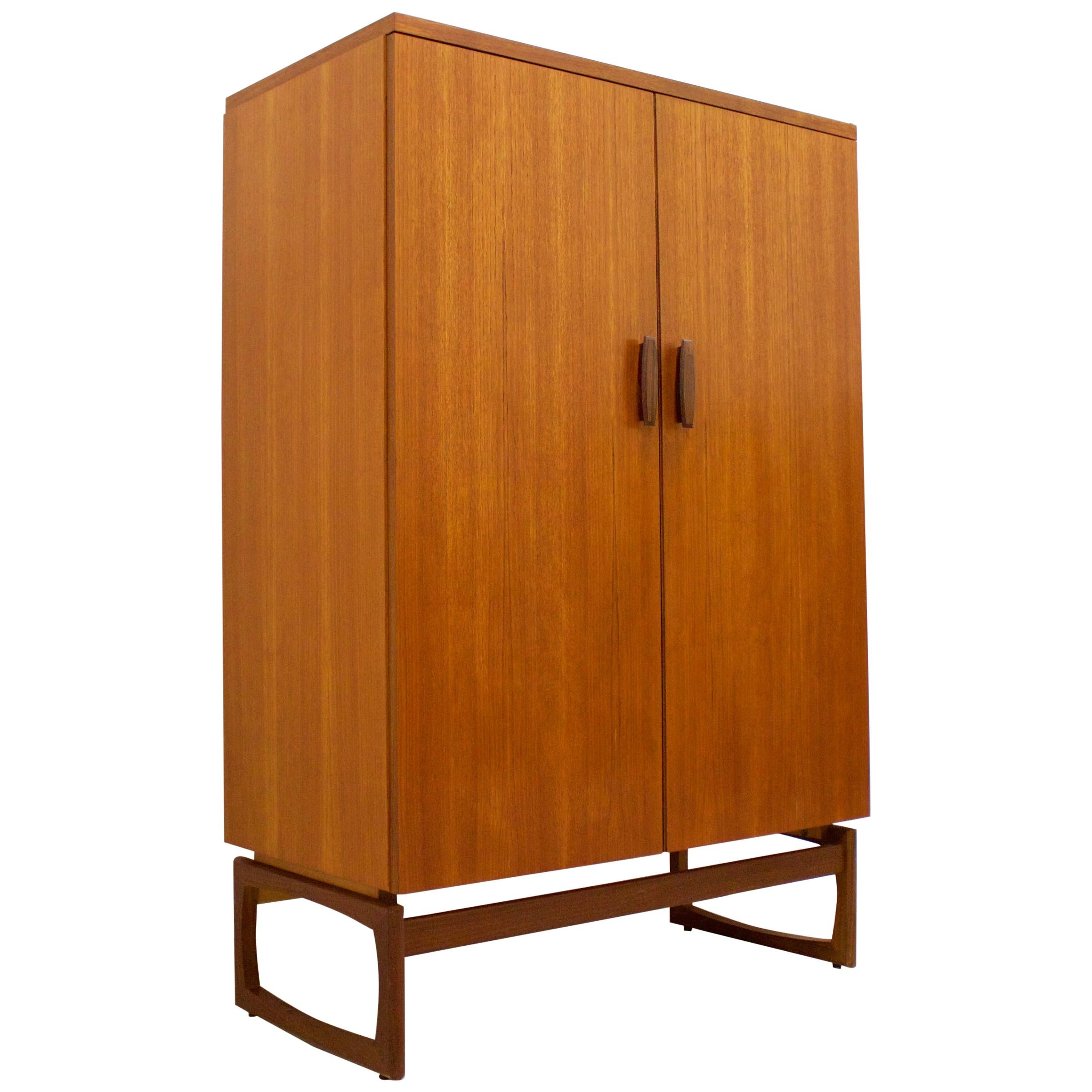 Midcentury Compact Tallboy Quadrille Wardrobe from G Plan, 1960s