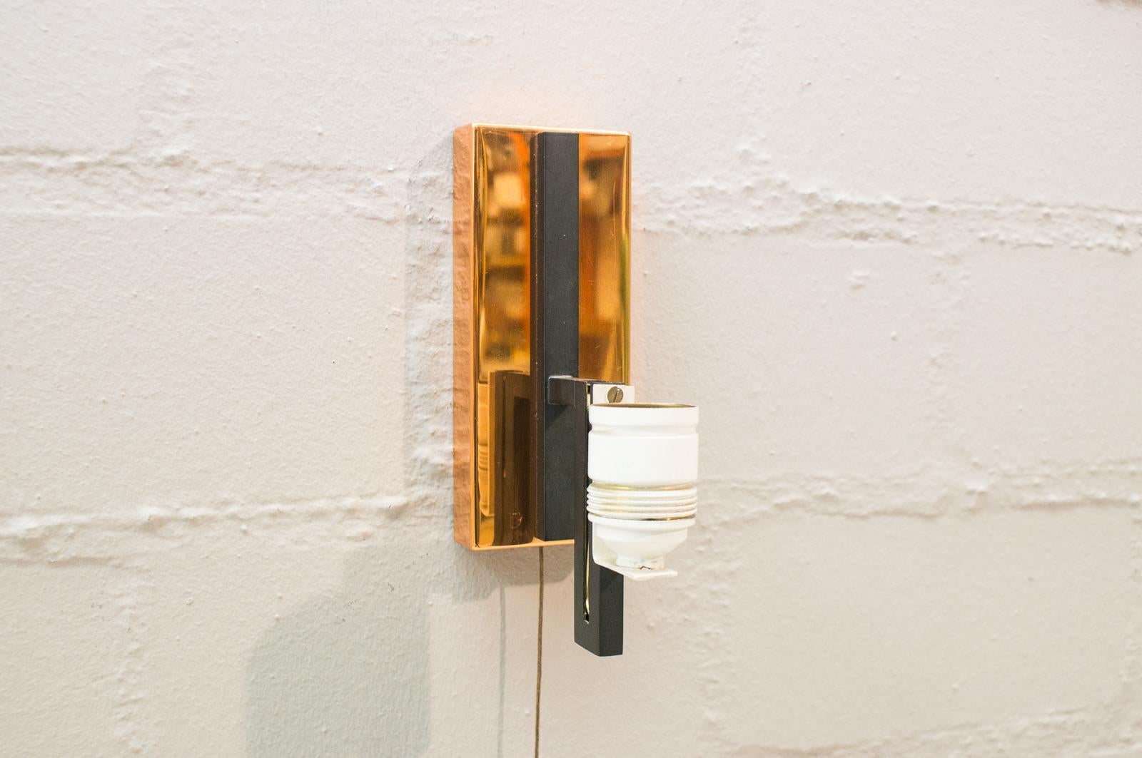 Midcentury Copper and Milk Glass Tubes Wall Lamp, Austria, 1960s For Sale 3