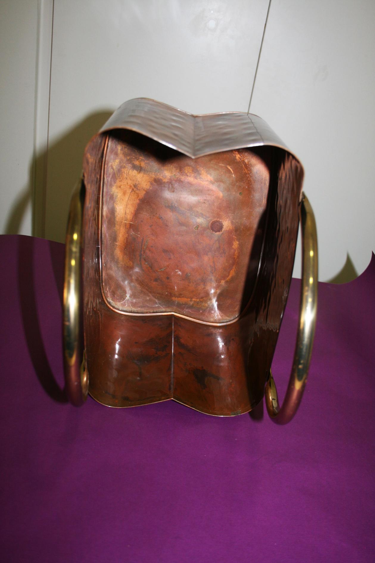 Midcentury Copper Magazine Rack with Brass Handles 3