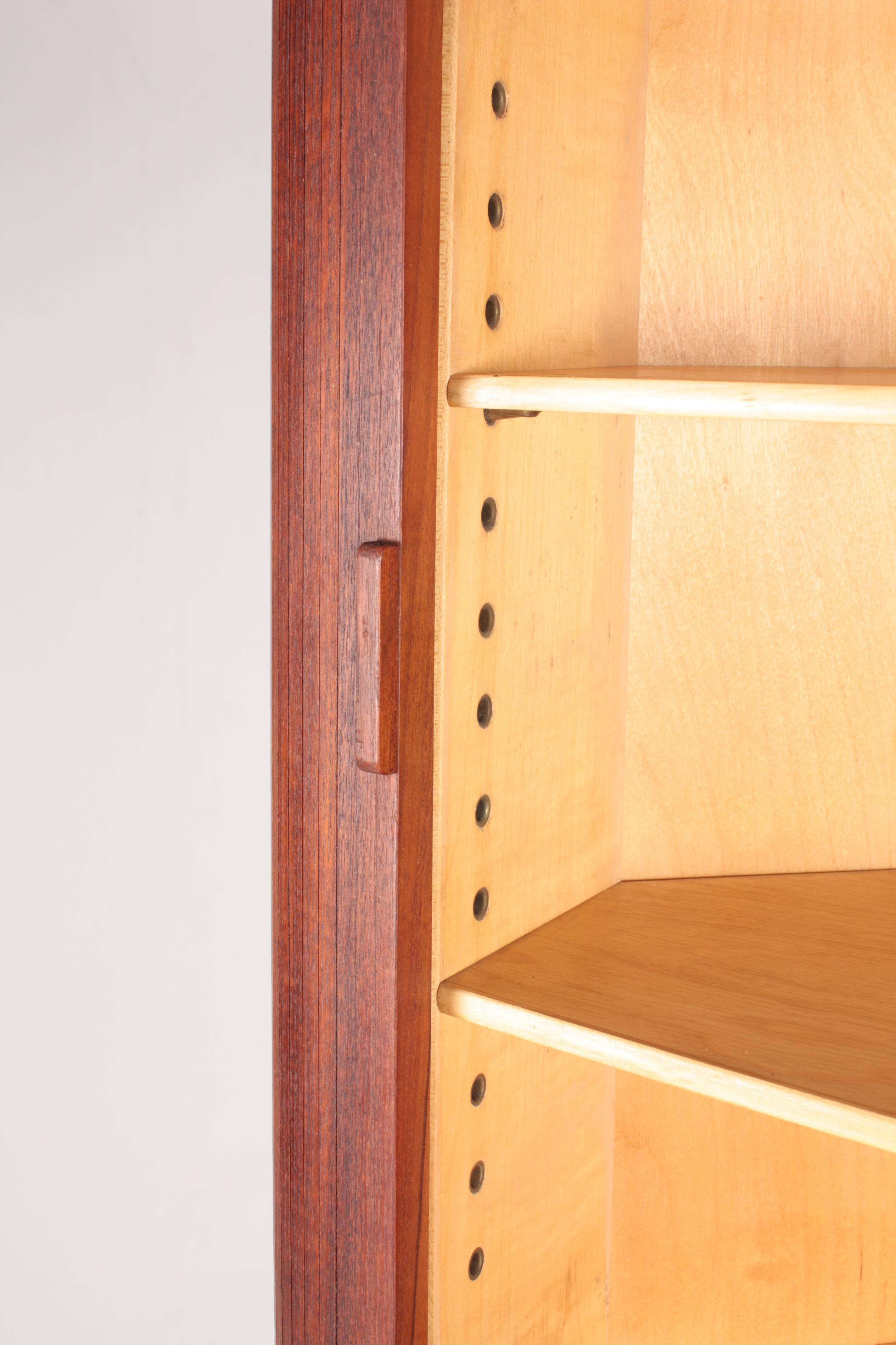 Midcentury Corner Cupboard in Teak by Højbjerg & Møller, 1960s In Good Condition In Lejre, DK