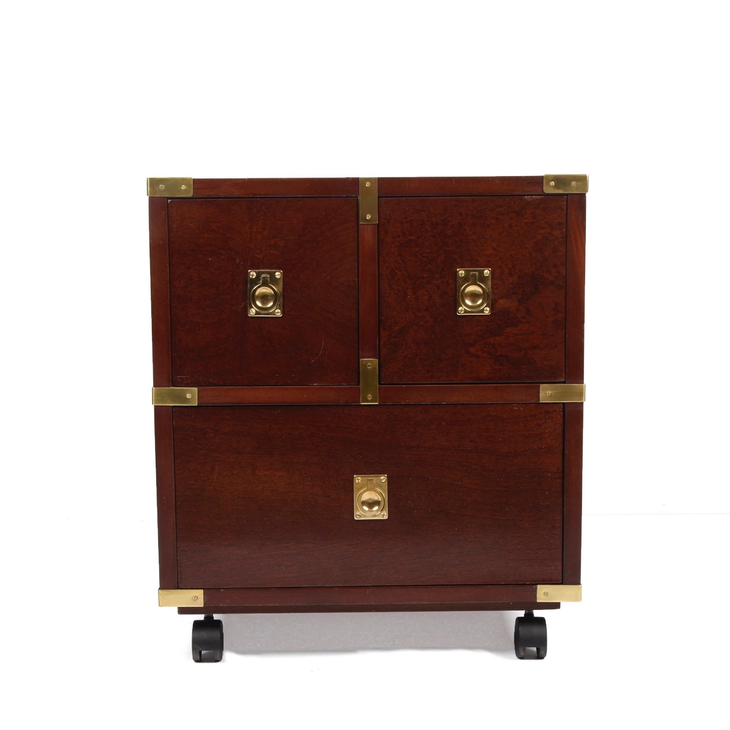 Midcentury Country Style Wood and Brass English Chest of Drawers, 1960s 1