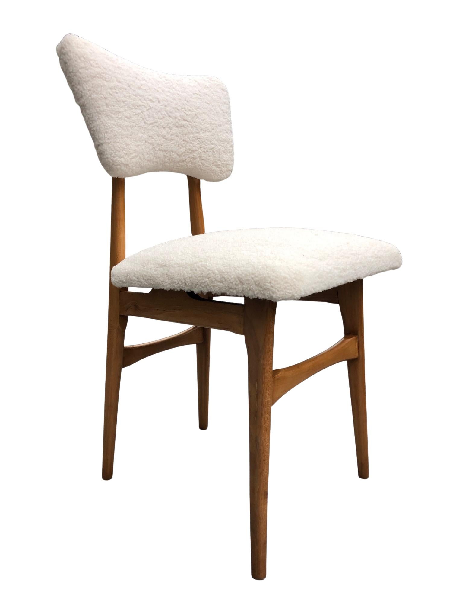 Midcentury Cream Bouclé and Wood Dining Chair, Europe, 1960s For Sale 7