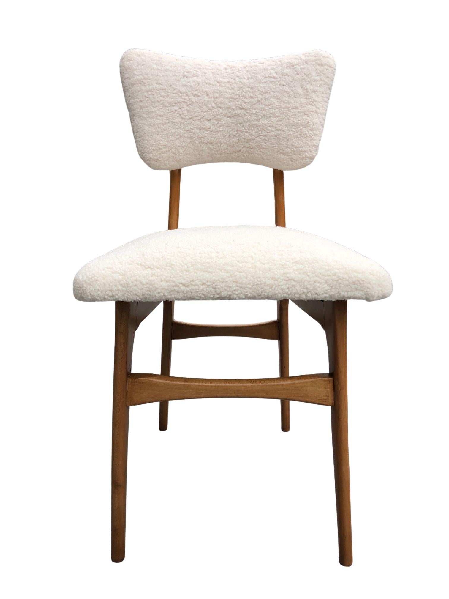 Mid-Century Modern Midcentury Cream Bouclé and Wood Dining Chair, Europe, 1960s For Sale