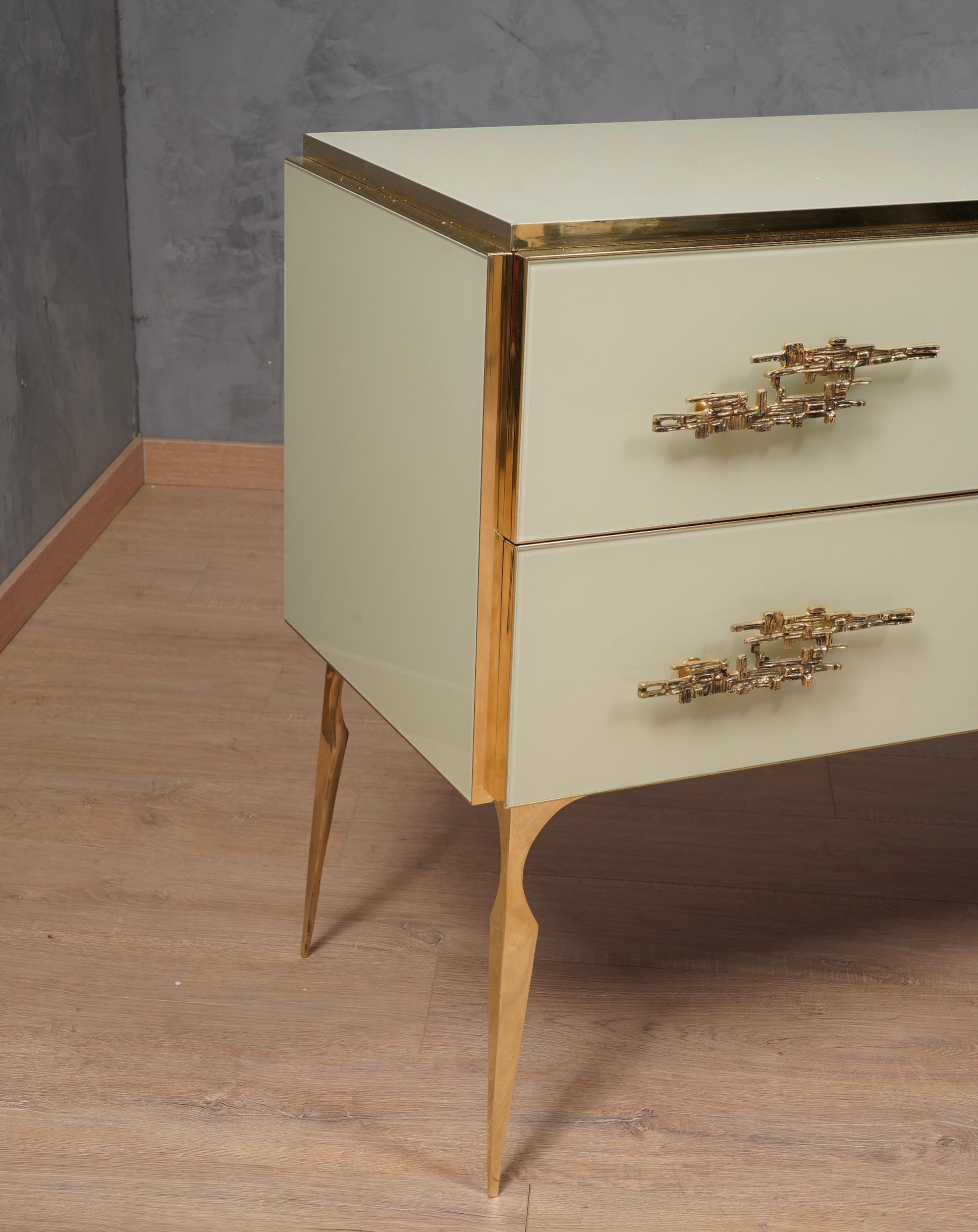  Midcentury Cream Color Glass and Brass Commode, 1980 In Good Condition In Rome, IT