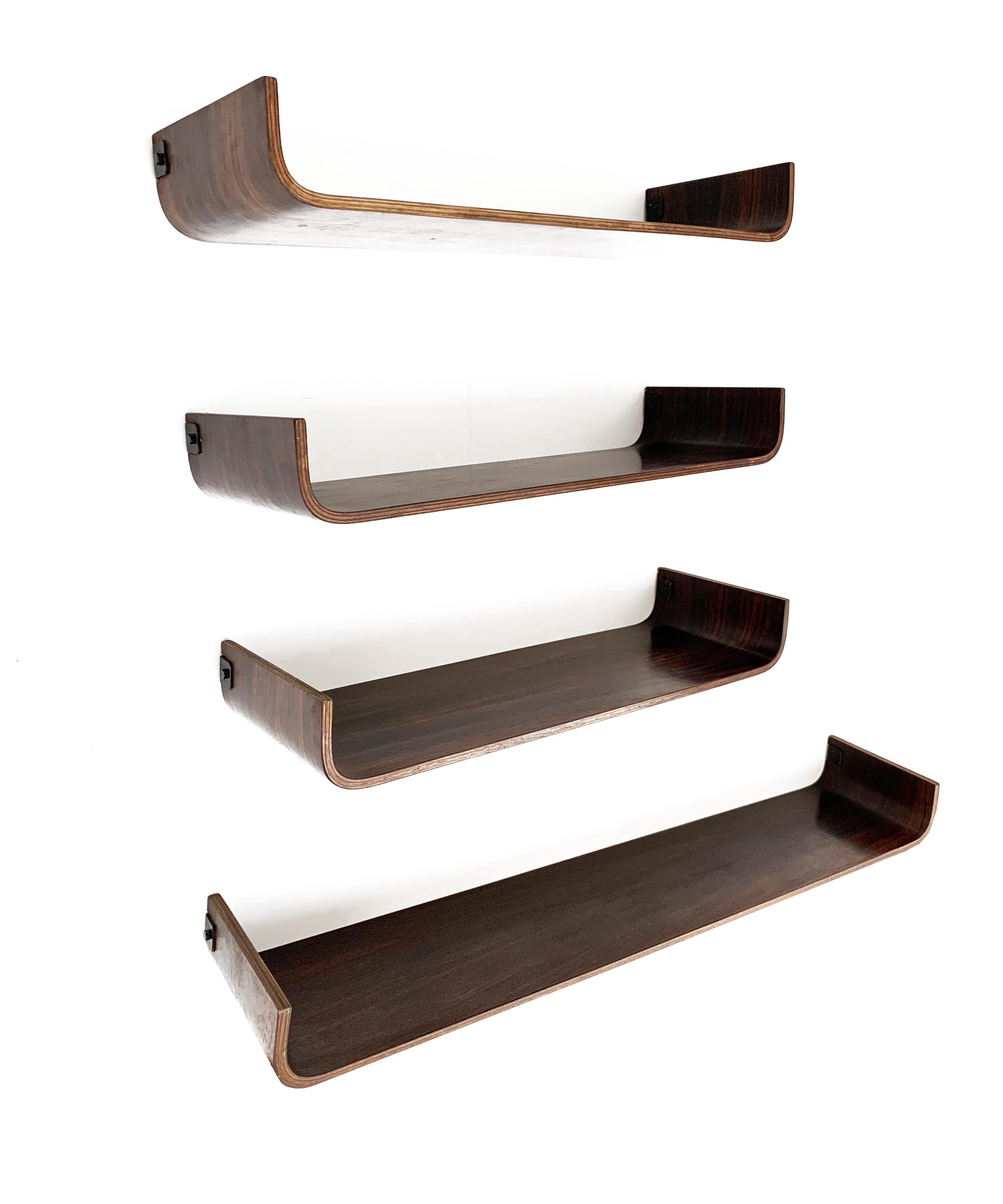 Midcentury Creazioni Stilcasa  Curved wood Italian Shelves, 1960s In Good Condition In Roma, IT