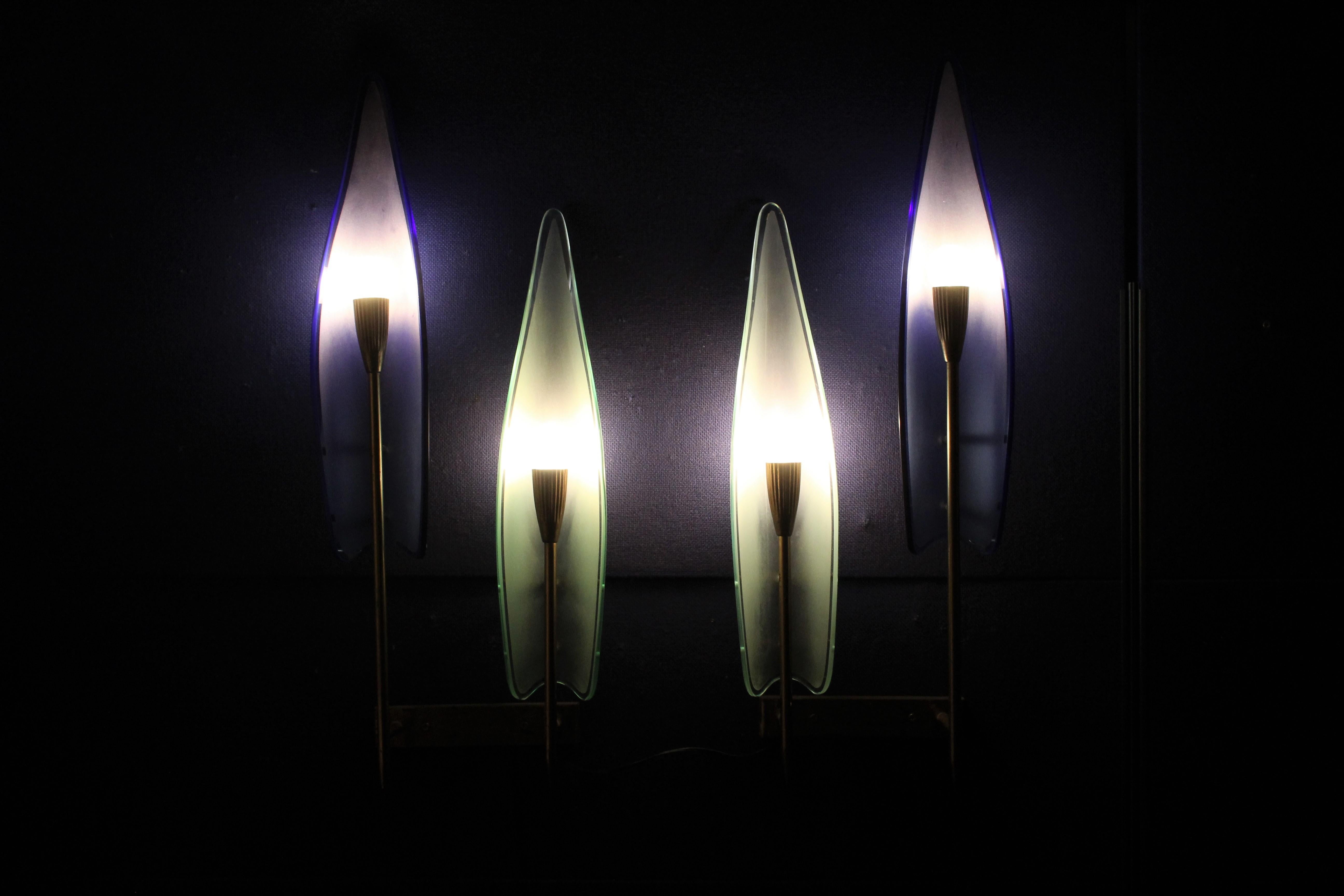 Midcentury Cristal Art Curved Colored Satin Glass Sconces, Italy, Late 1950s 4