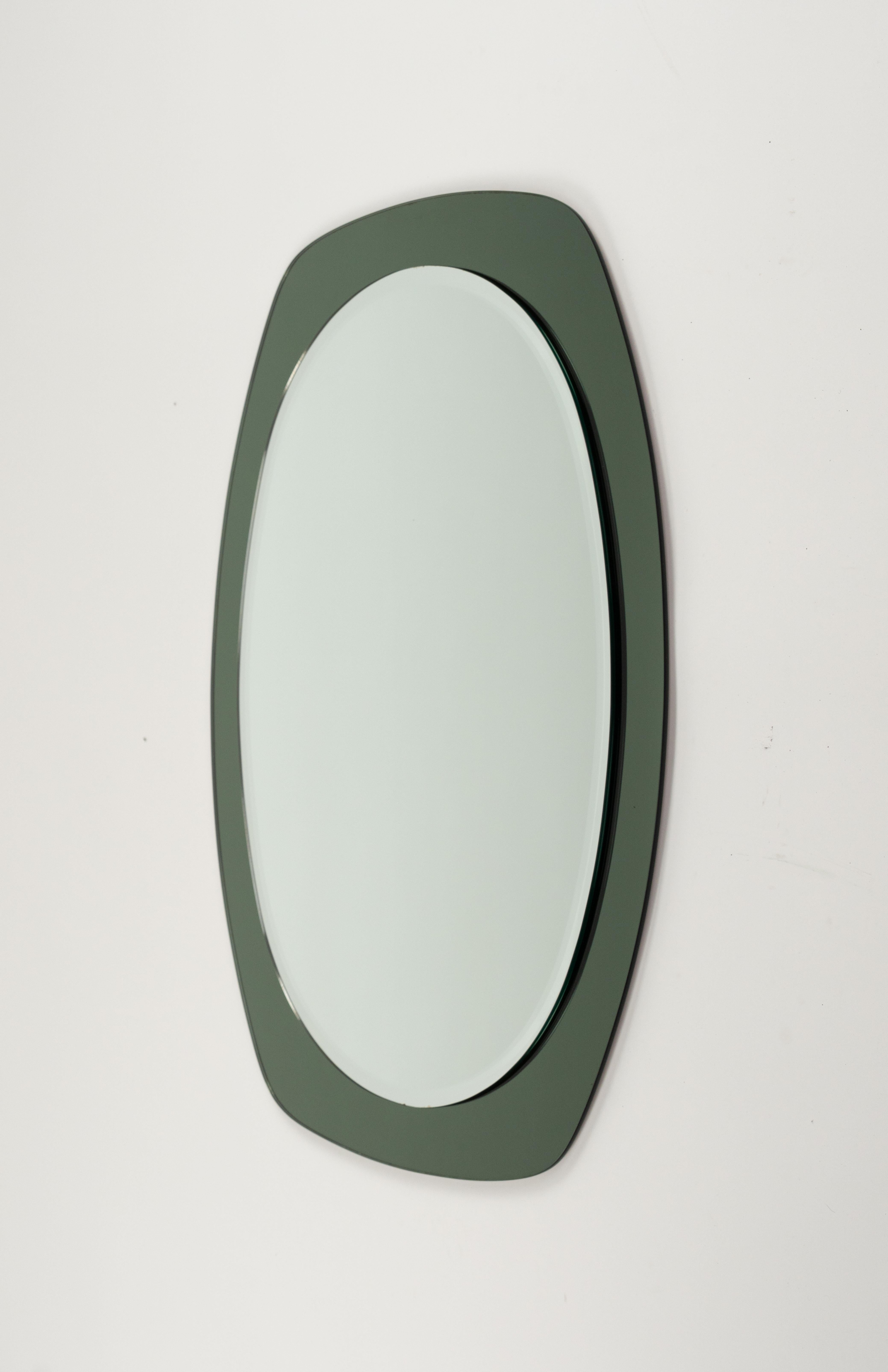 Mid-Century Modern Midcentury Cristal Art Oval Wall Mirror with Green Frame, Italy 1960s For Sale