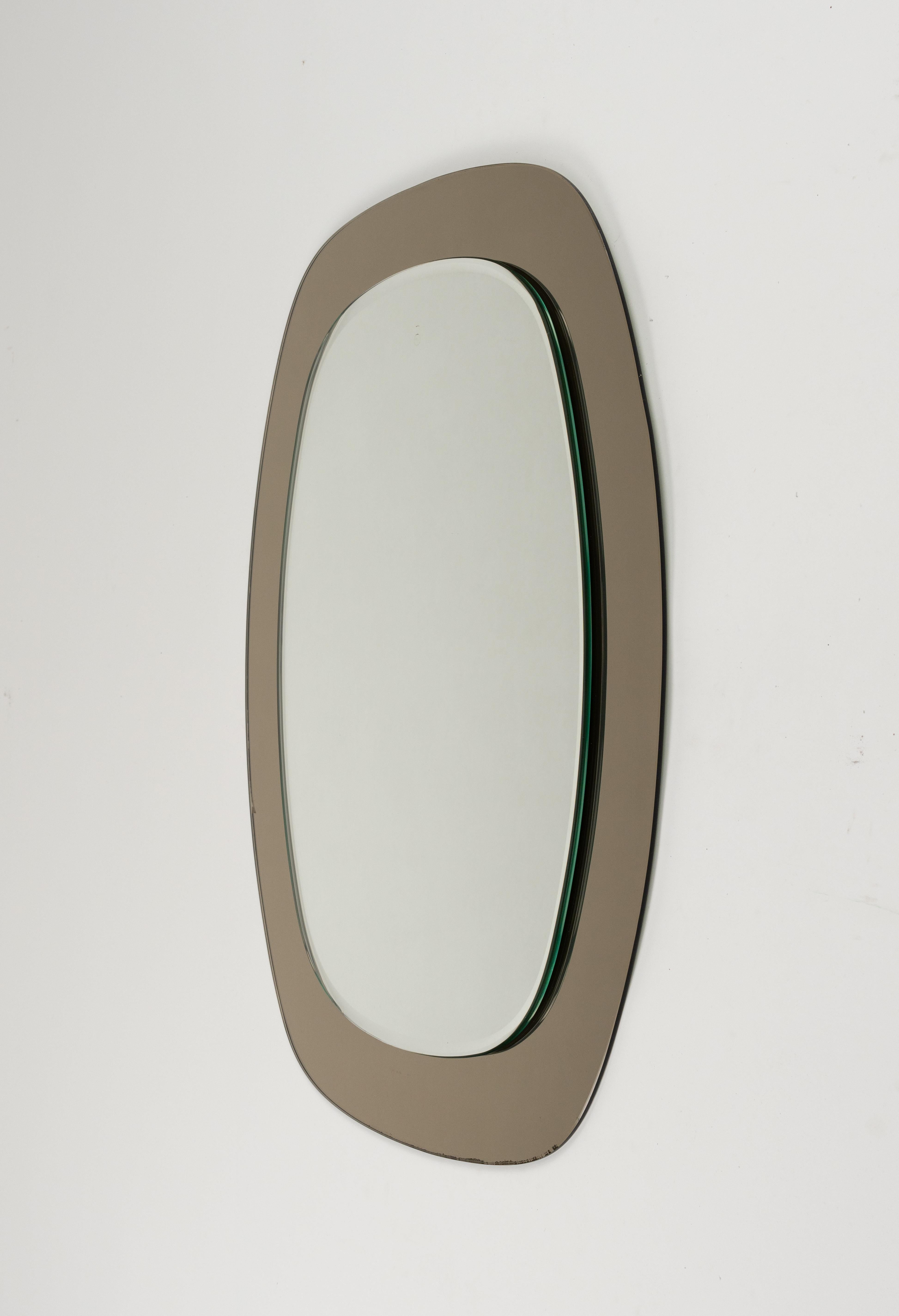 Metal Midcentury Cristal Art Oval Wall Mirror with Smoked Frame, Italy 1960s For Sale