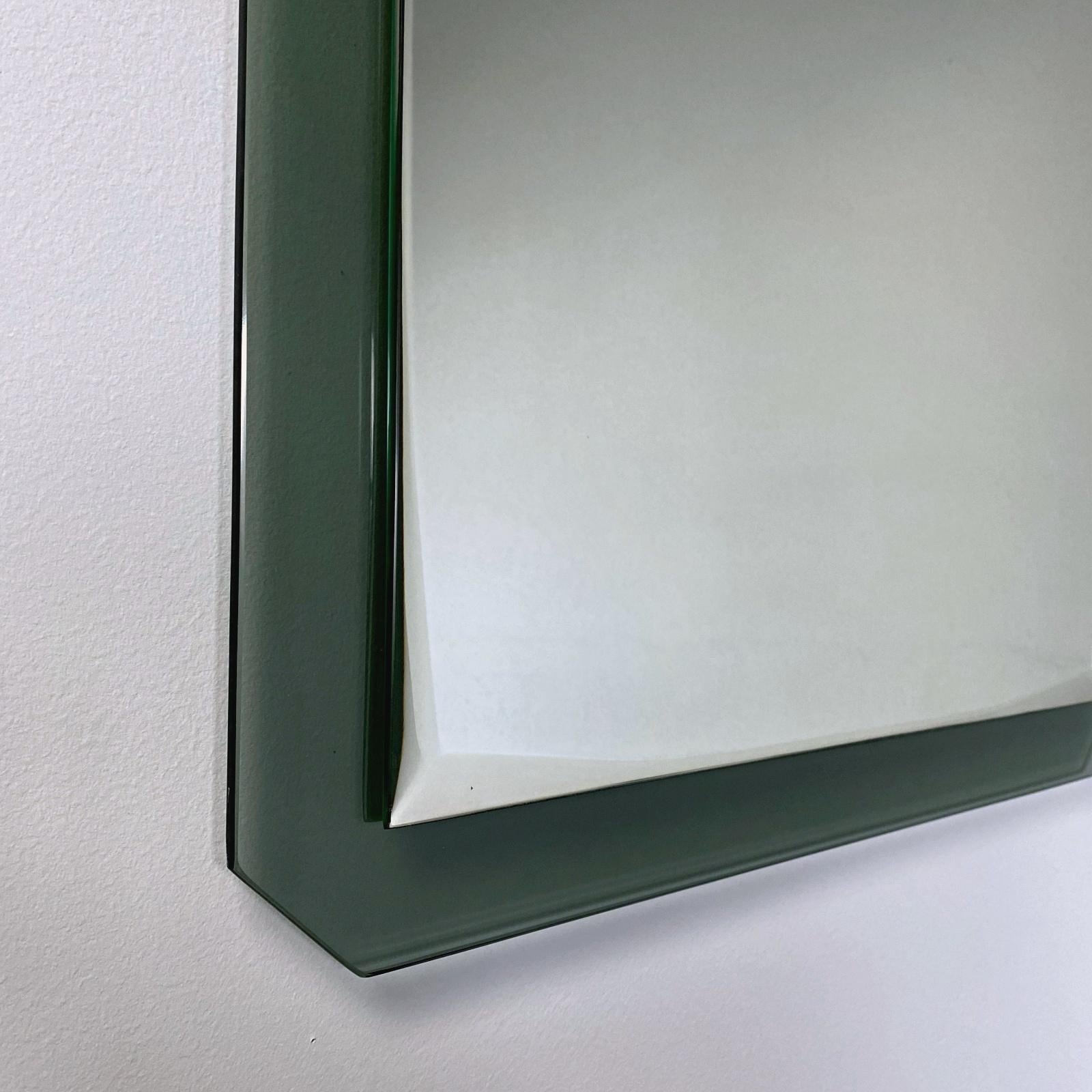 Midcentury Cristal Art Rectangular Green Glass Faceted Wall Mirror, 1960s, Italy In Good Condition In Biebergemund, Hessen