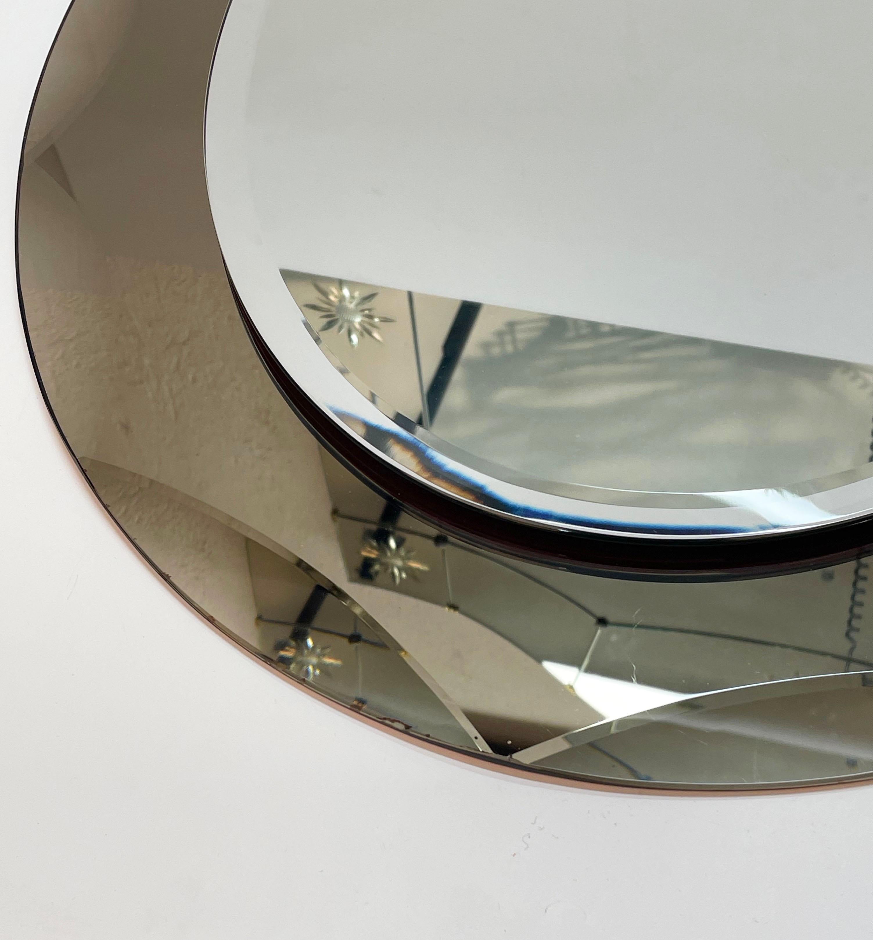 Miroir ovale italien Cristal Arte du milieu du siècle avec cadre en bronze gravé, années 1960 en vente 10