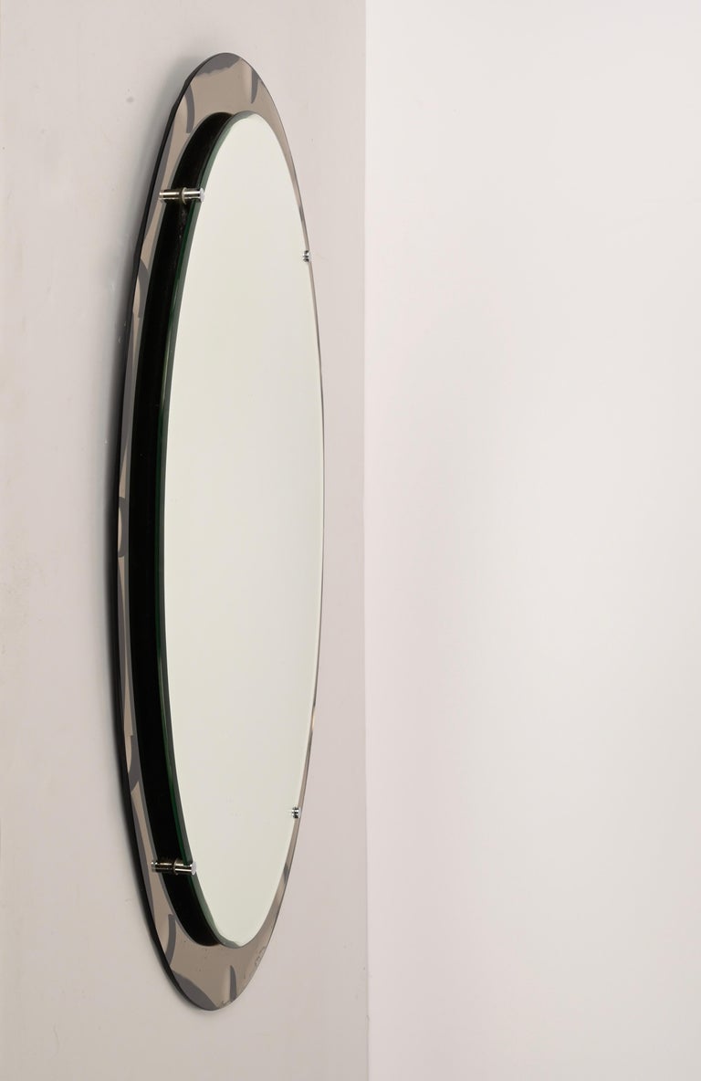 Midcentury Cristal Arte Italian Oval Mirror with Graven Bronzed Frame, 1960s For Sale 3