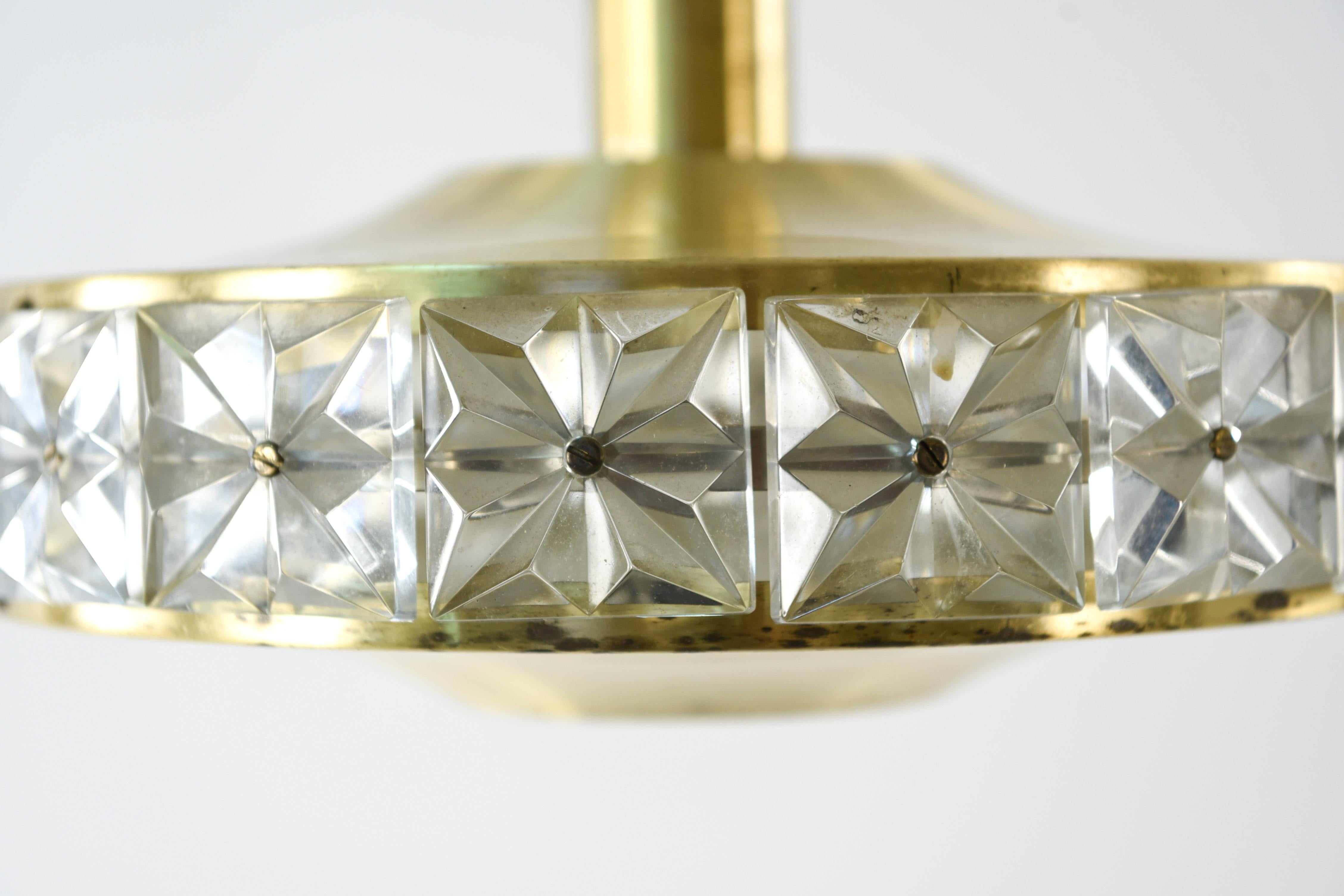 Midcentury Crystal and Brass Pendant Chandelier by Vitrika, Denmark, circa 1960 In Good Condition In Norwalk, CT