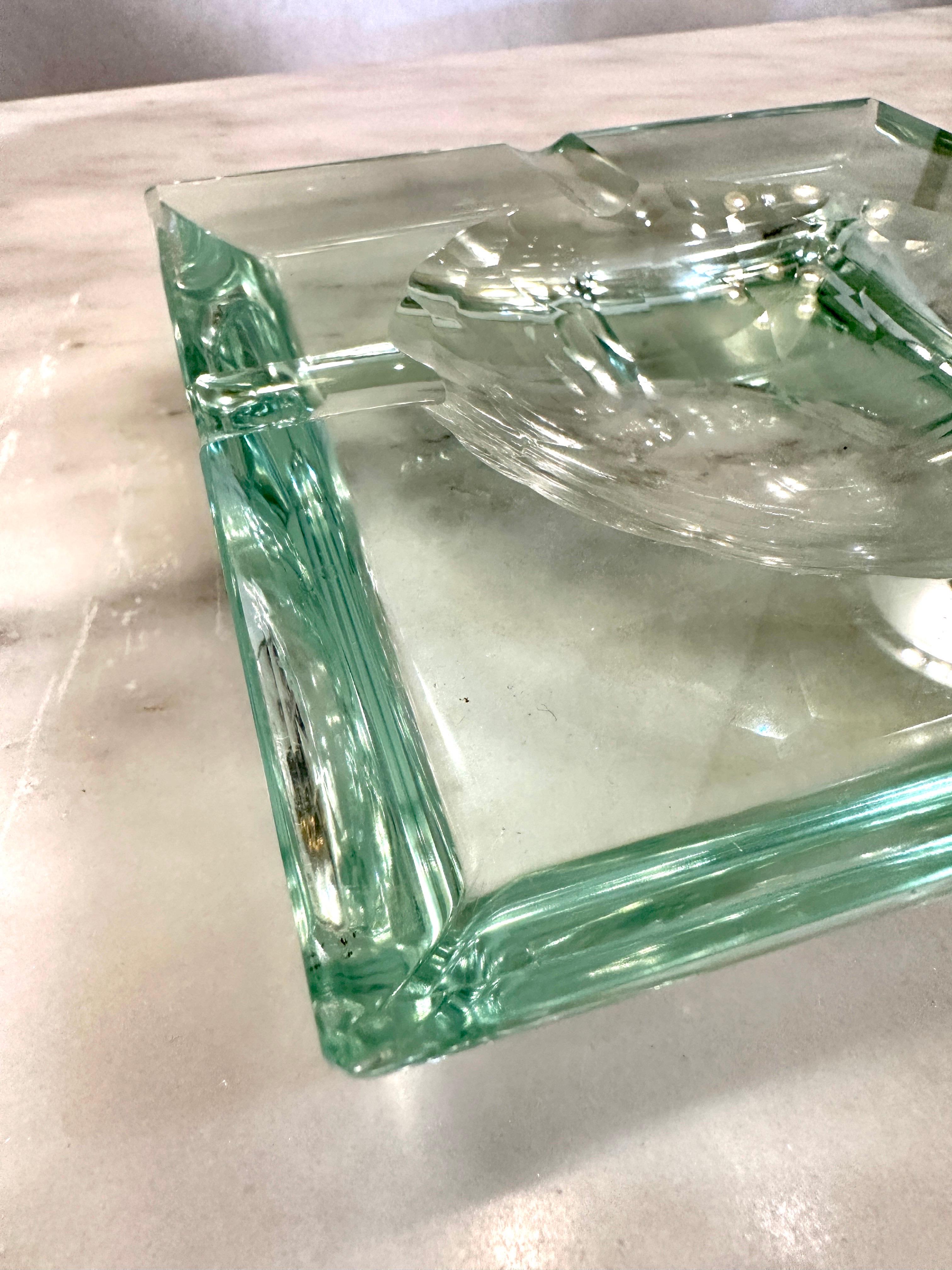Midcentury Crystal Glass Ashtray/ Vide-Poche by Fontana Arte In Good Condition For Sale In East Hampton, NY