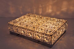 Lámpara empotrada de cristal de mediados de siglo con base cromada, años 60