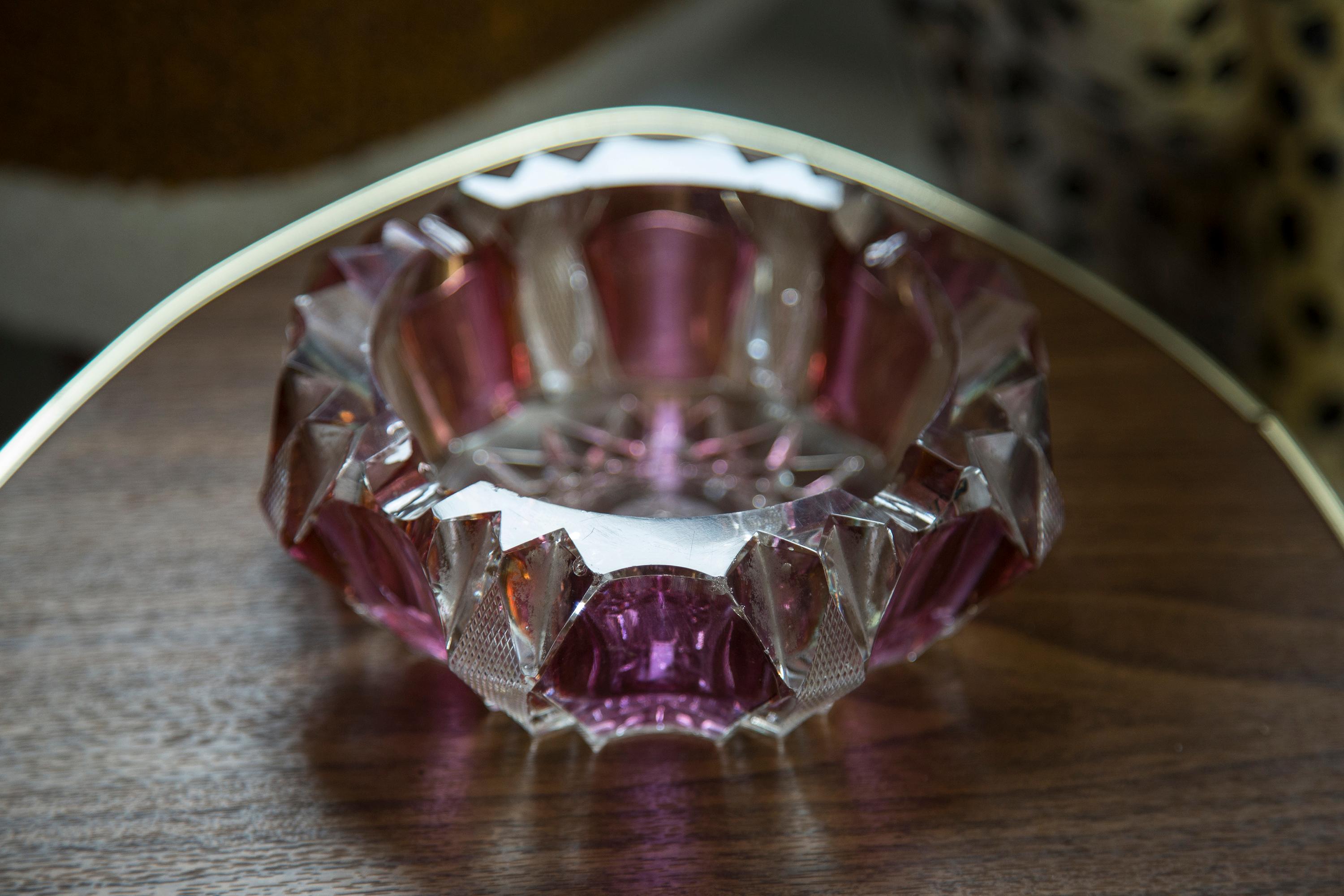 Midcentury Crystal Pink Glass Bowl Ashtray, Italy, 1970s 1
