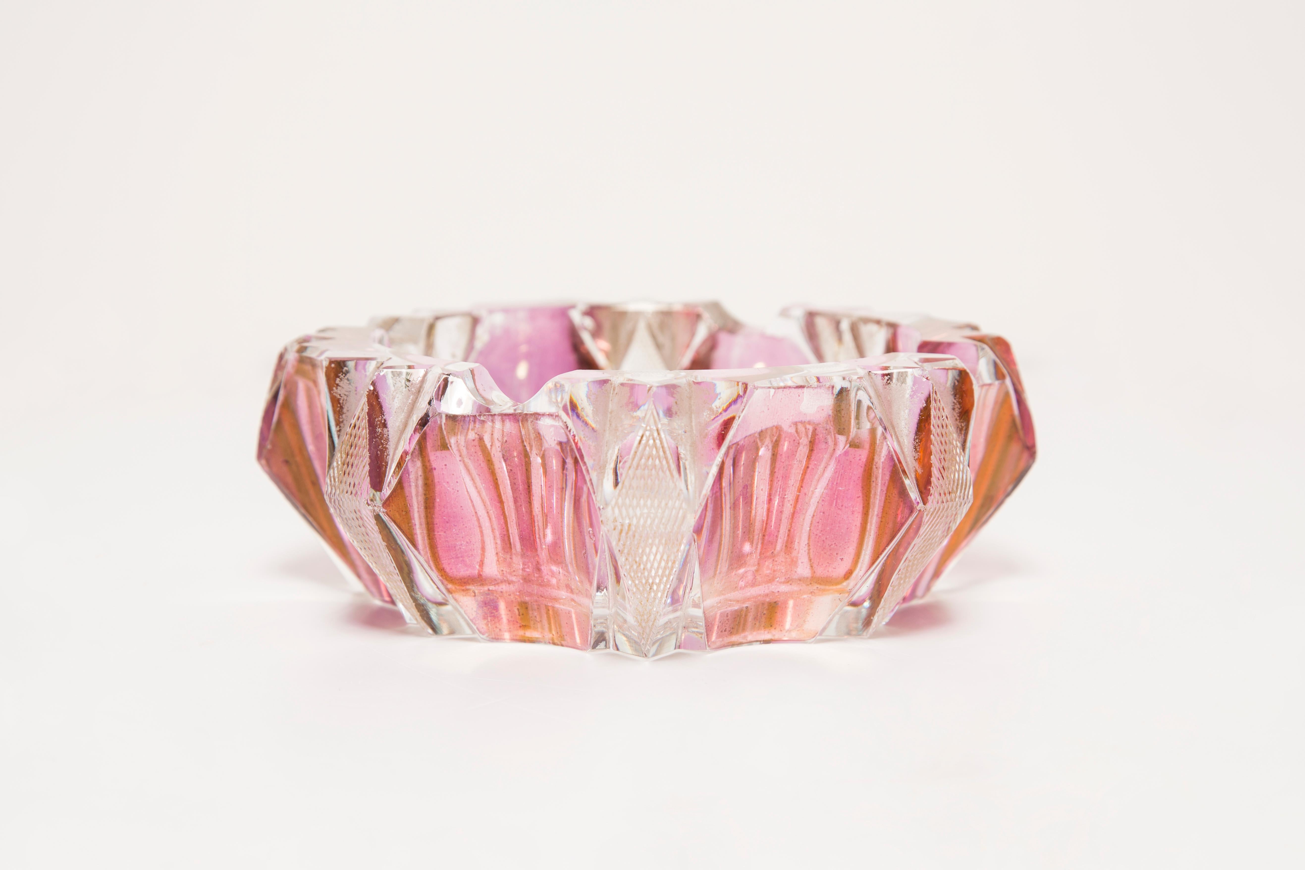 Midcentury Crystal Pink Glass Bowl Ashtray, Italy, 1970s 3