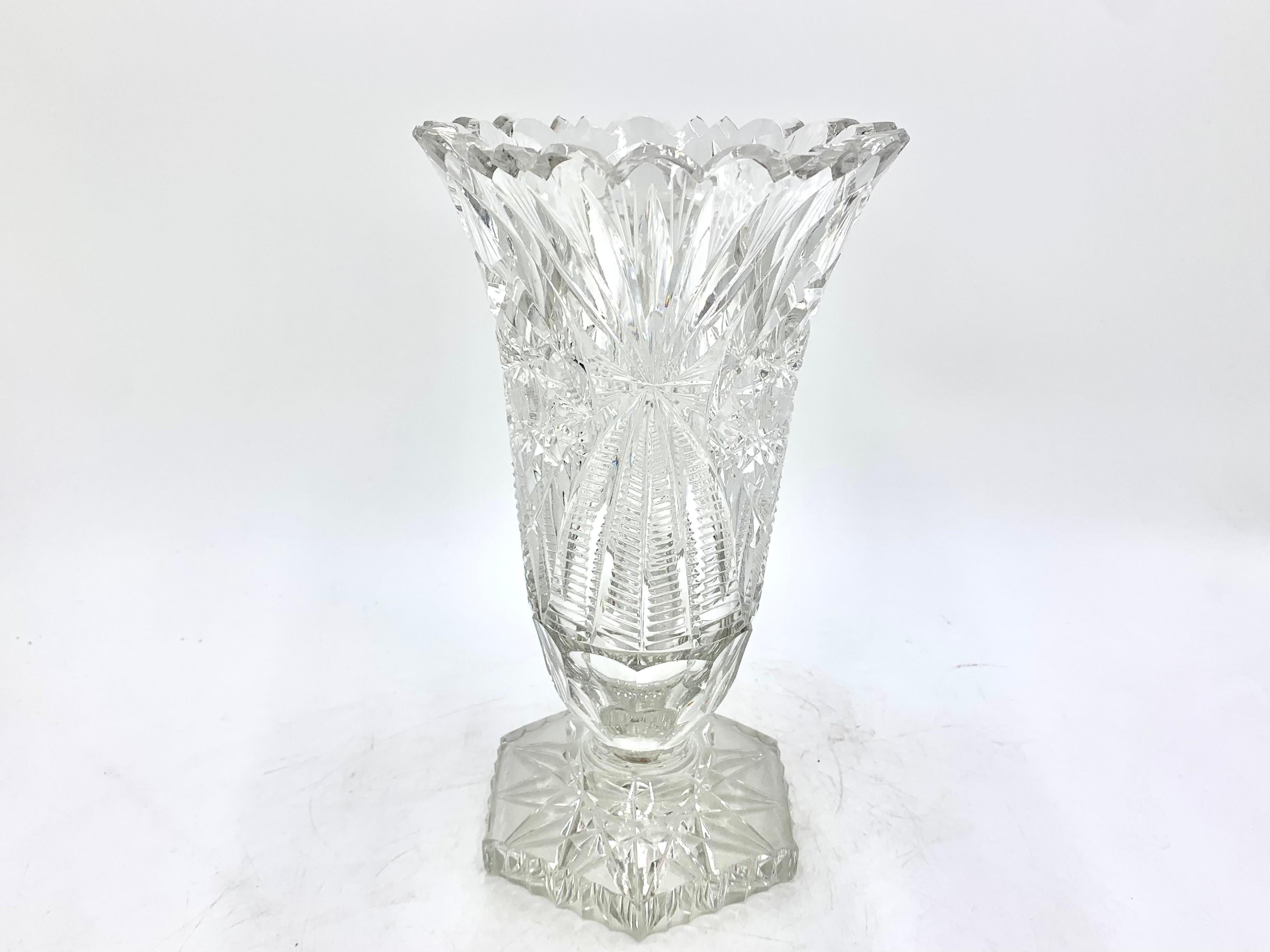 Beautiful midcentury style Crystal Vase 
Heavy Crystal in very good condition, might show slight signes of years. 
Produced in Poland in 1960s.
  