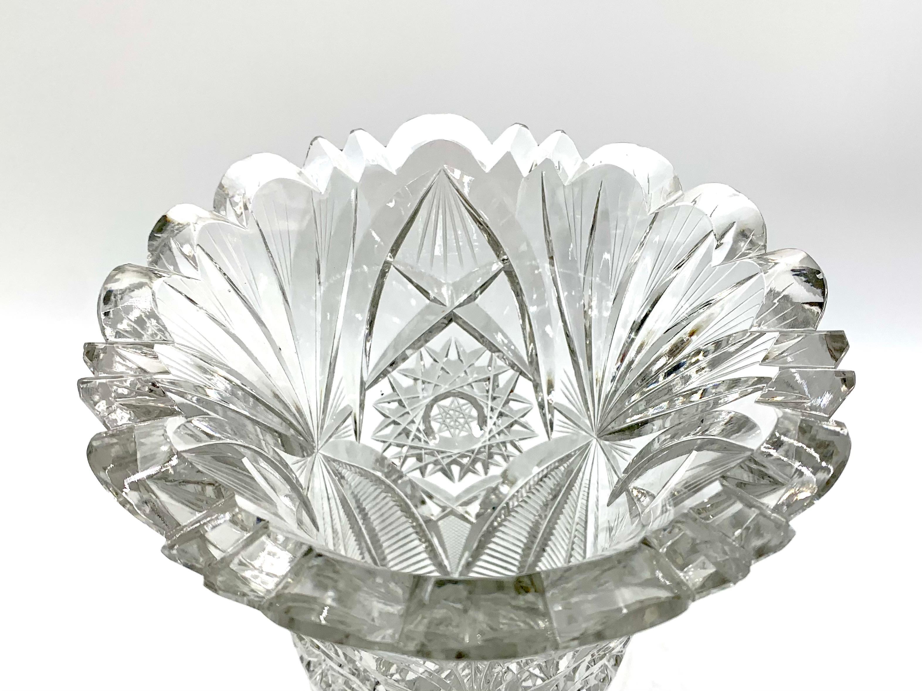 Midcentury Crystal Vase, Poland, 1960s For Sale 1