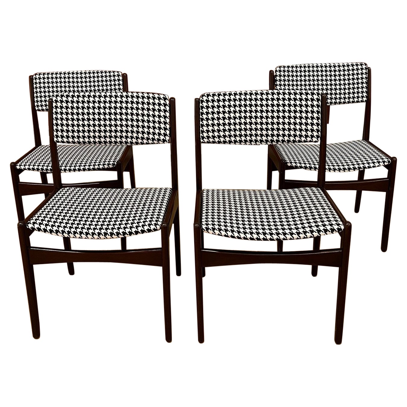 Chaises de salle à manger en palissandre du milieu du siècle avec nouveau revêtement en pied-de-poule Ensemble 0f