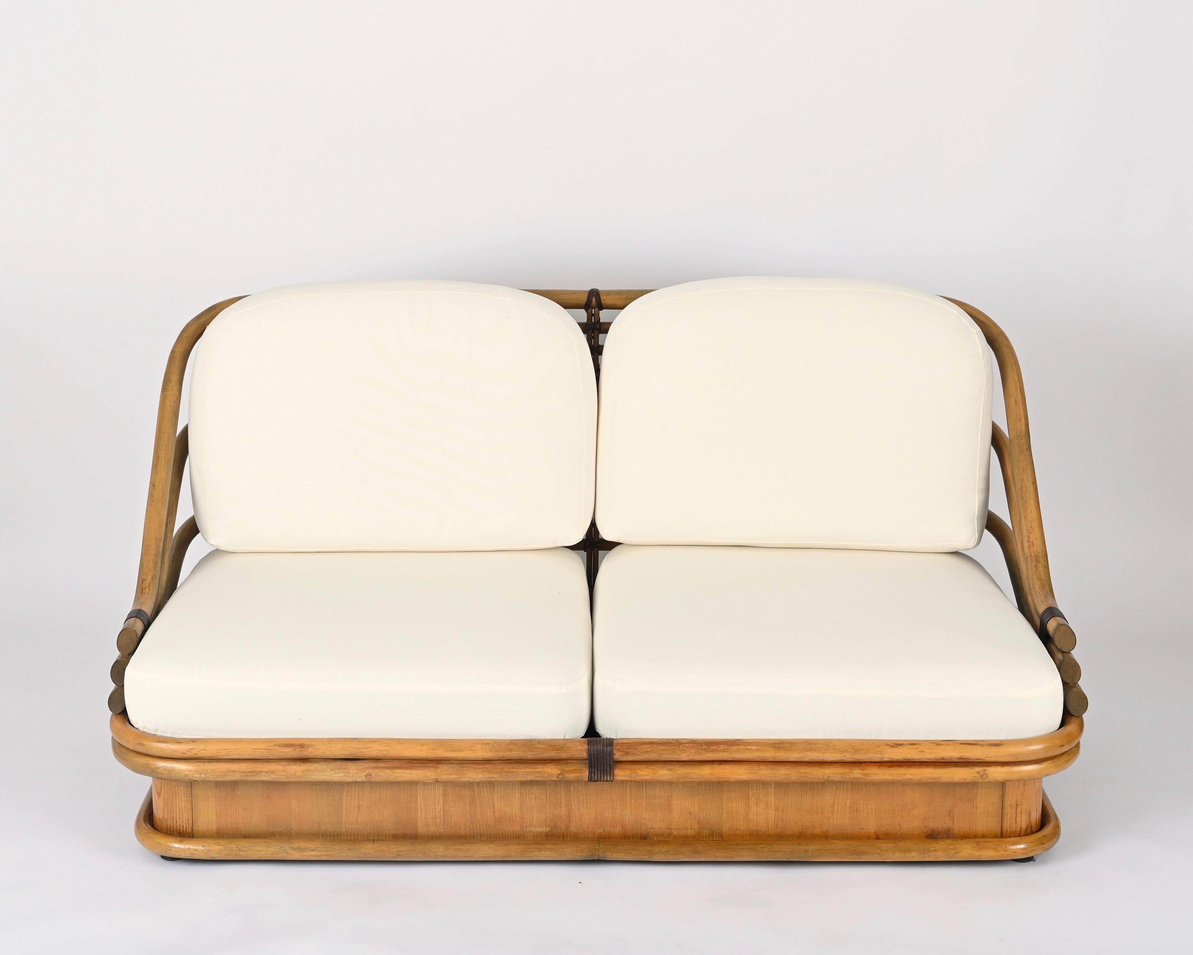 Midcentury Curved Bamboo, Maple and Leather Italian Sofa, White Fabric, 1960s For Sale 6