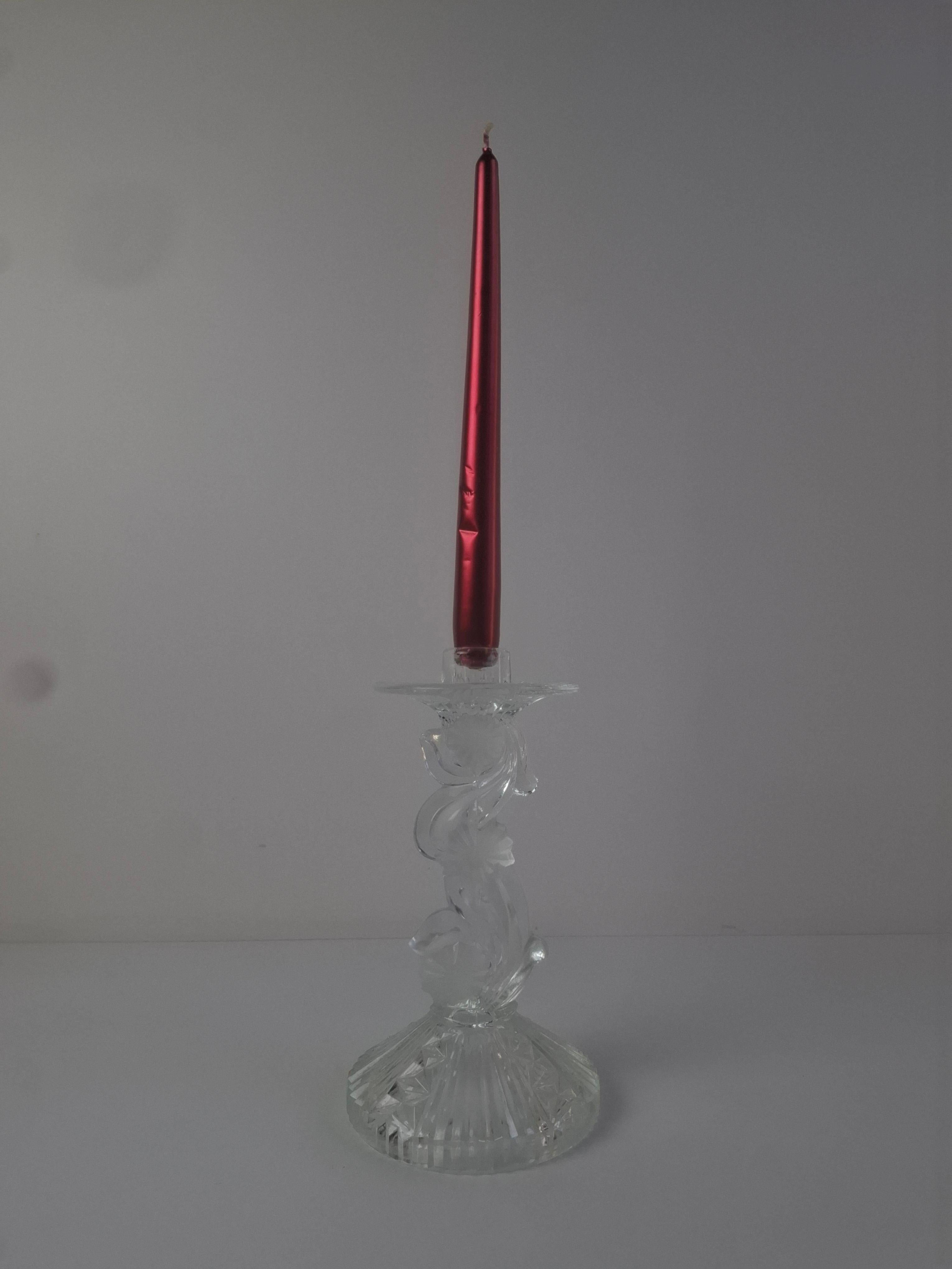 Skulpturaler Kerzenhalter aus geschliffenem tschechoslowakischem Glas, klar, feuerpoliert, Mitte des Jahrhunderts im Angebot 2