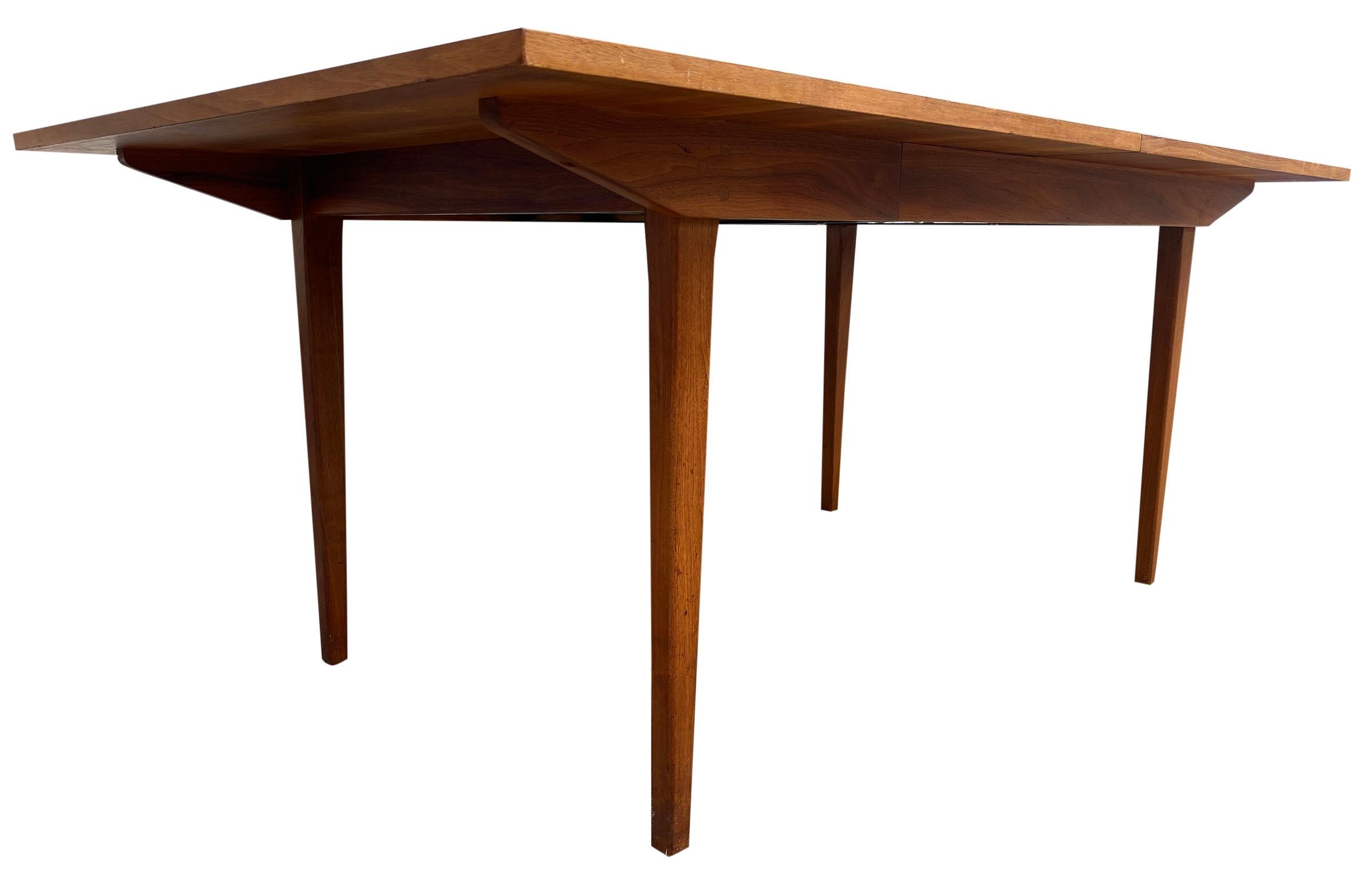 Mid-Century Modern Midcentury Danish American walnut Expandable Dining Table with '2' Leaves
