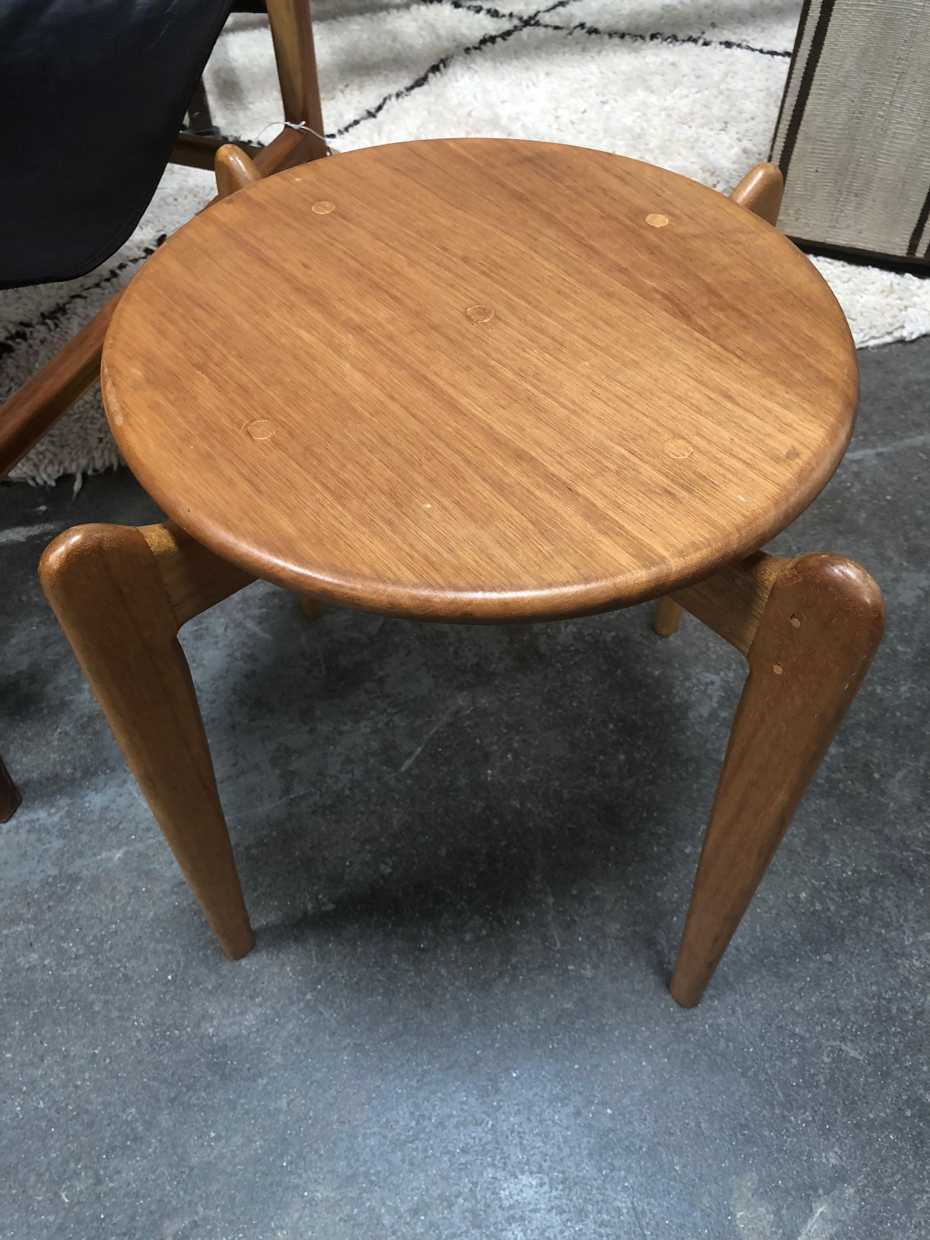 Midcentury Danish Blonde Wood End Table 1