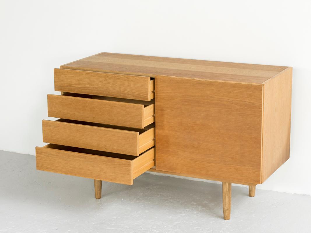 Mid-Century Modern Midcentury Danish Cabinet in Oak by Ib Kofod-Larsen, 1960s
