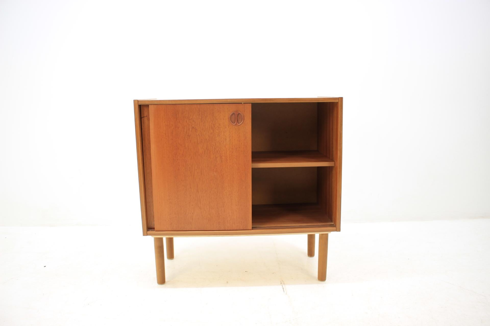 Wood Midcentury Danish Cabinet / Sideboard, 1960s