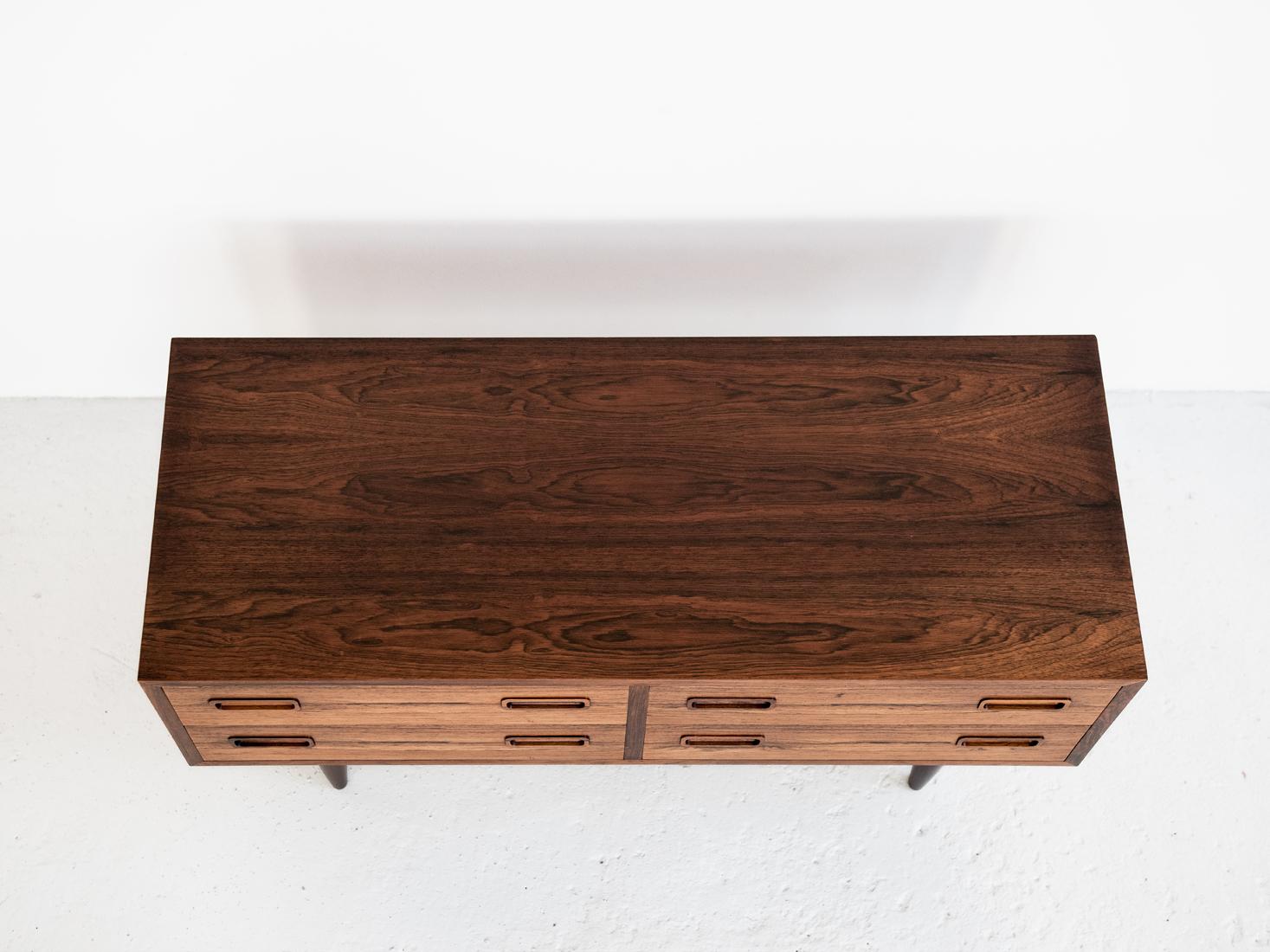 Midcentury Danish Chest of 2x2 Drawers in Rosewood by Hundevad, 1960s For Sale 3