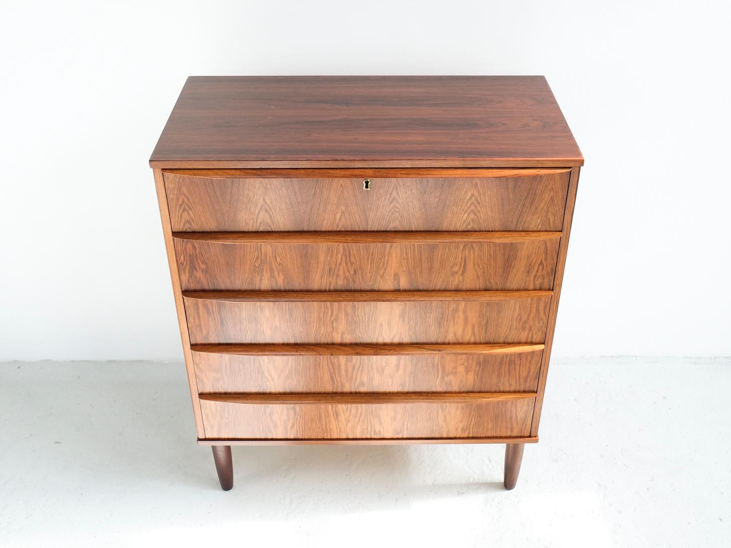 Midcentury Danish Chest of 5 Drawers in Rosewood, 1960s For Sale 2