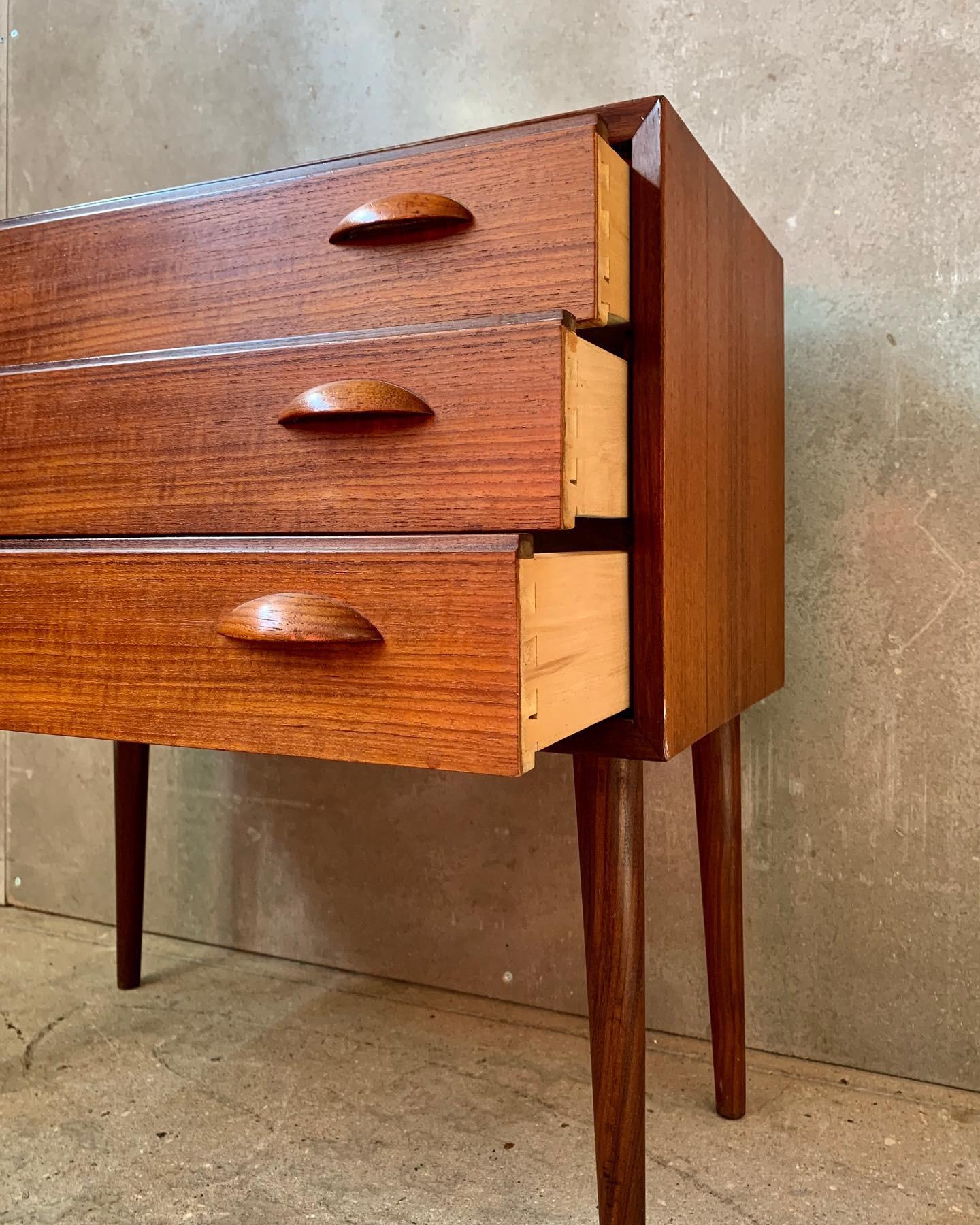 Midcentury Danish Chest of Drawers, 1960s For Sale 1