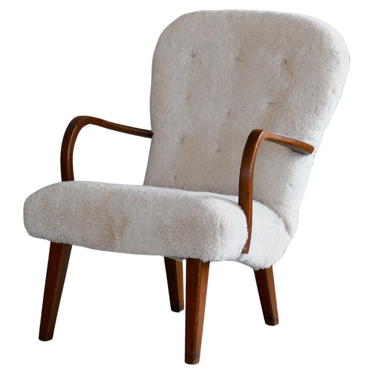 Philip Arctander Clam Chair For Sale on 1stDibs clam chair