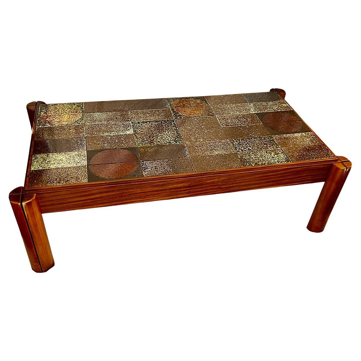 Table basse danoise du milieu du siècle en vente