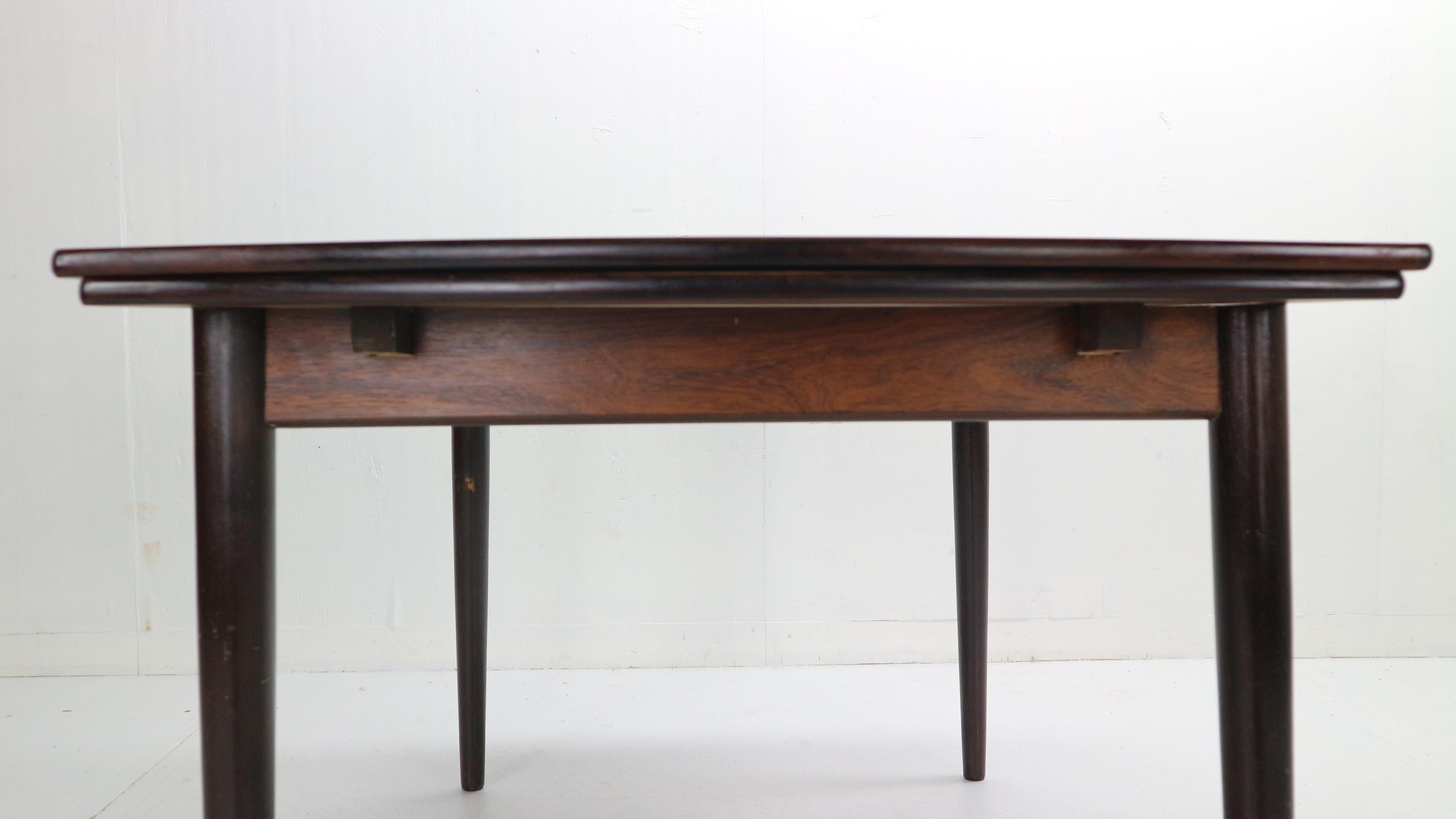 Midcentury Danish Design Extendable Dining Table, 1960s 8