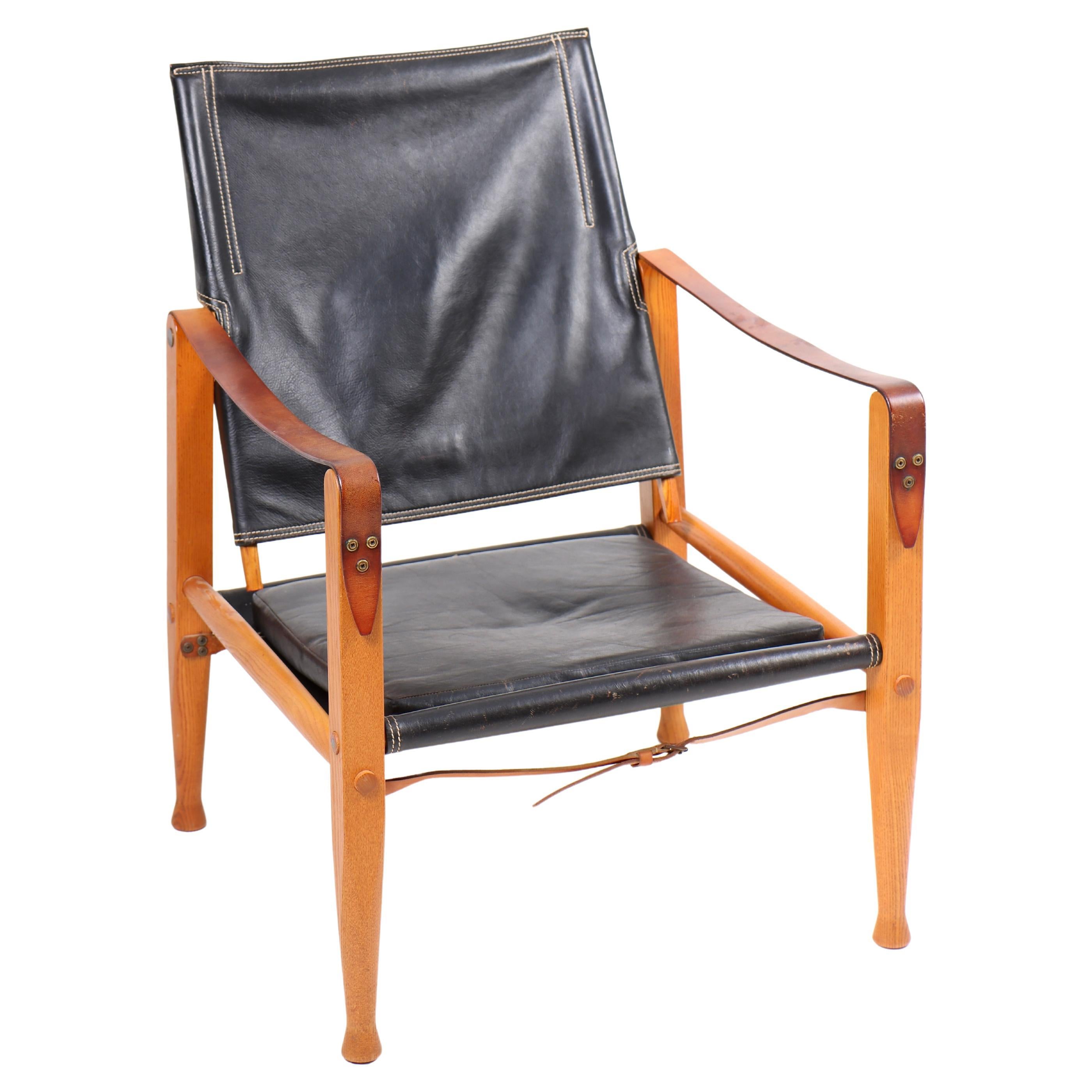 Midcentury Danish Design Lounge Chair in Patianted Leather by Klint
